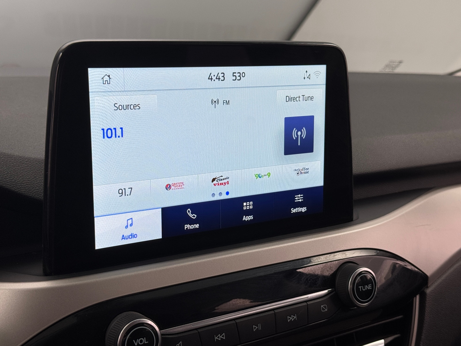 Thumbnail: 2022 Ford Escape - 4