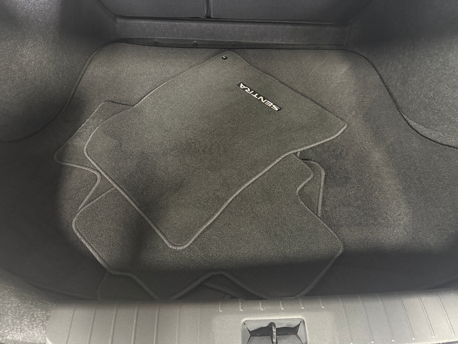 Thumbnail: 2025 Nissan Sentra - 7