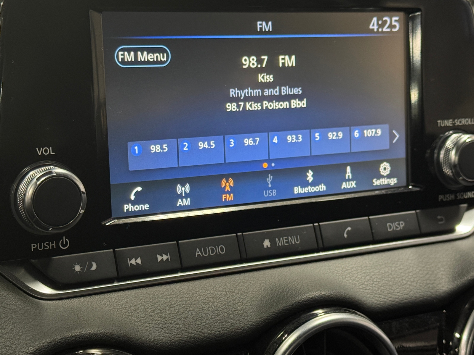 Thumbnail: 2025 Nissan Sentra - 4