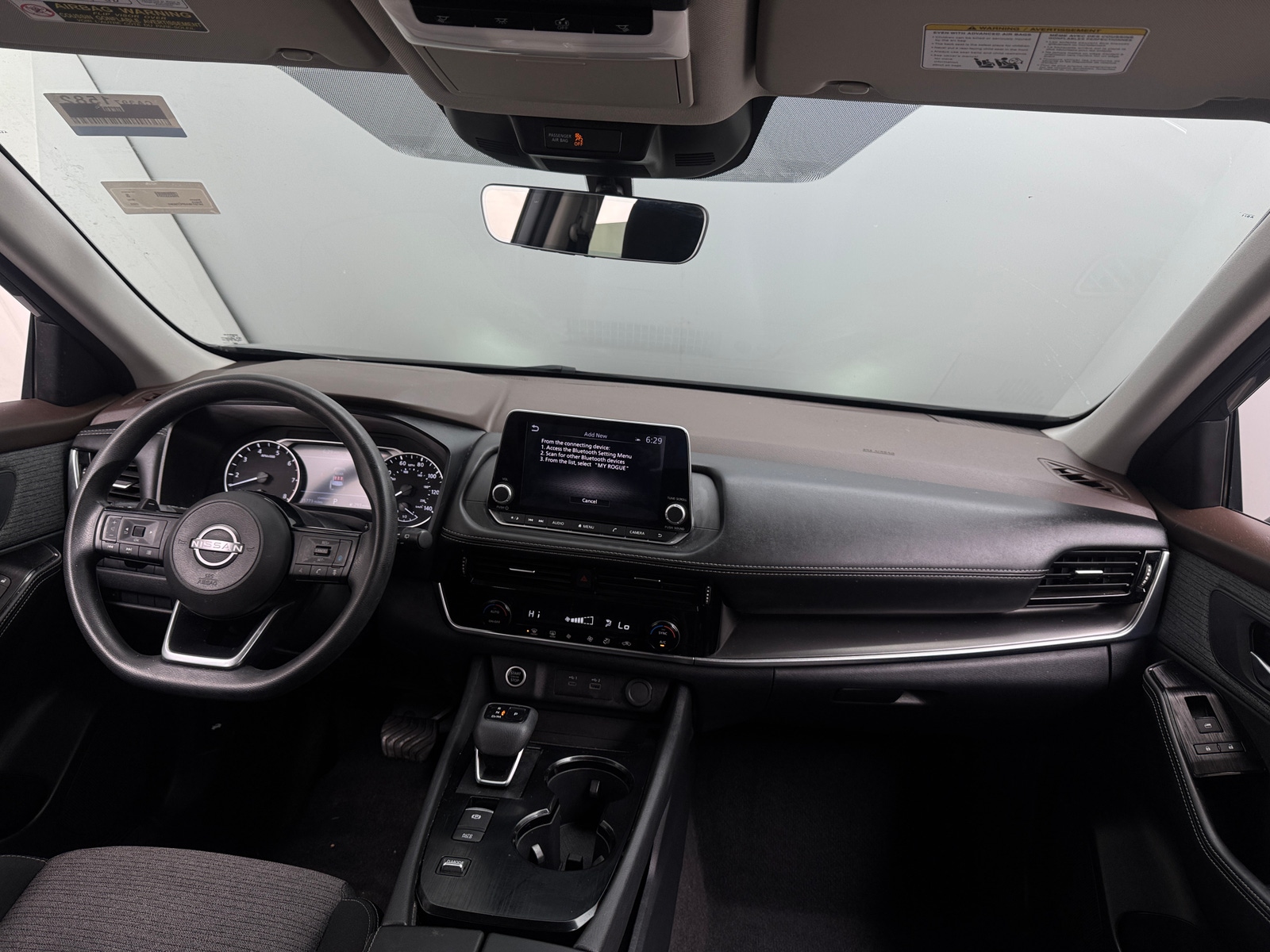 Thumbnail: 2023 Nissan Rogue - 3