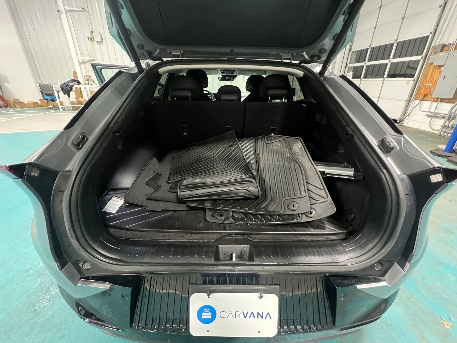 Thumbnail: 2022 Kia EV6 - 6