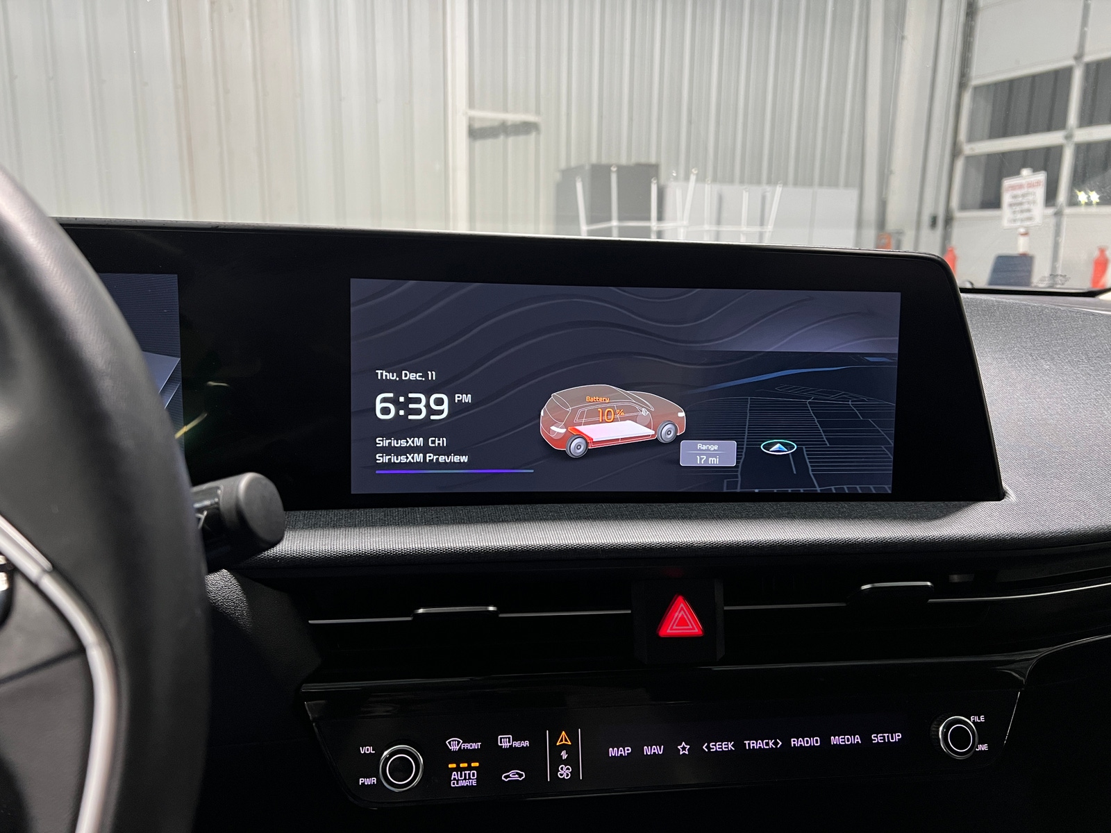 Thumbnail: 2022 Kia EV6 - 3