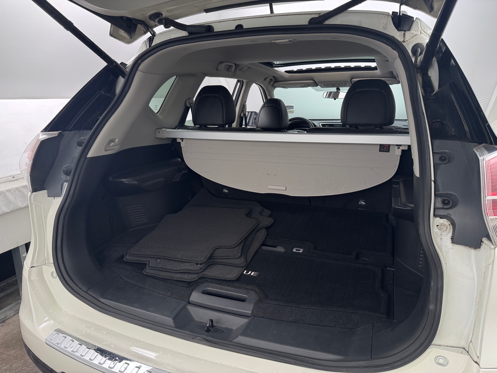 Thumbnail: 2016 Nissan Rogue - 7