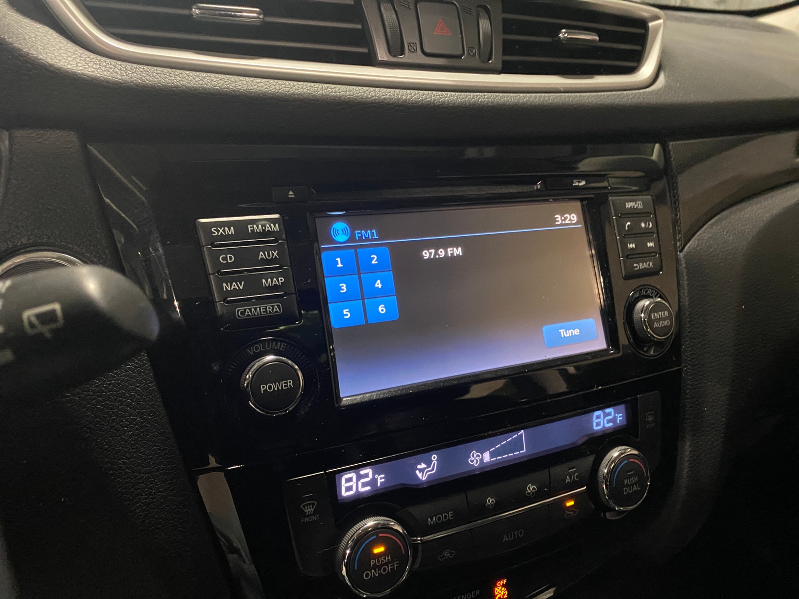 Thumbnail: 2016 Nissan Rogue - 4