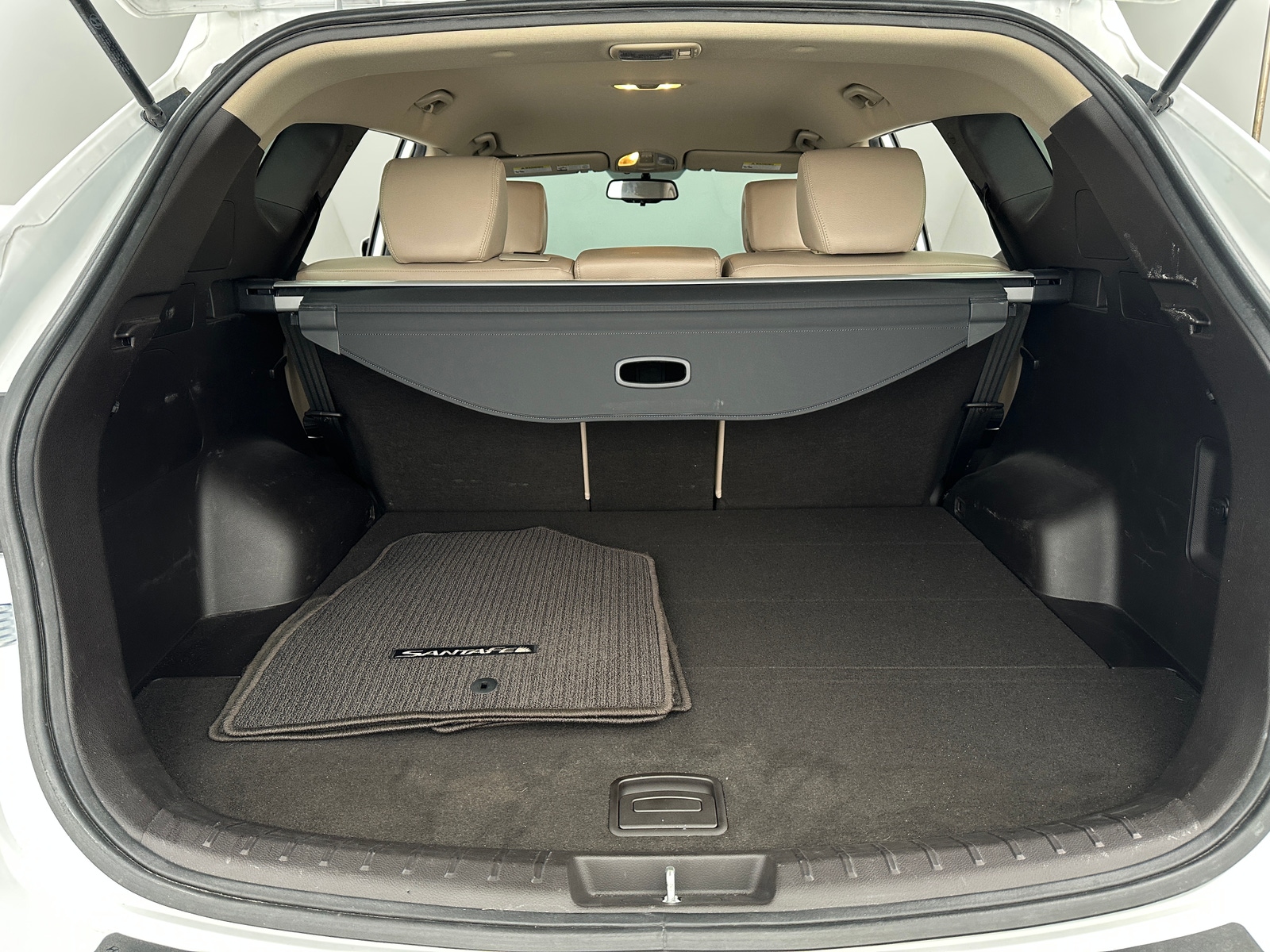 Thumbnail: 2017 Hyundai Santa Fe - 7