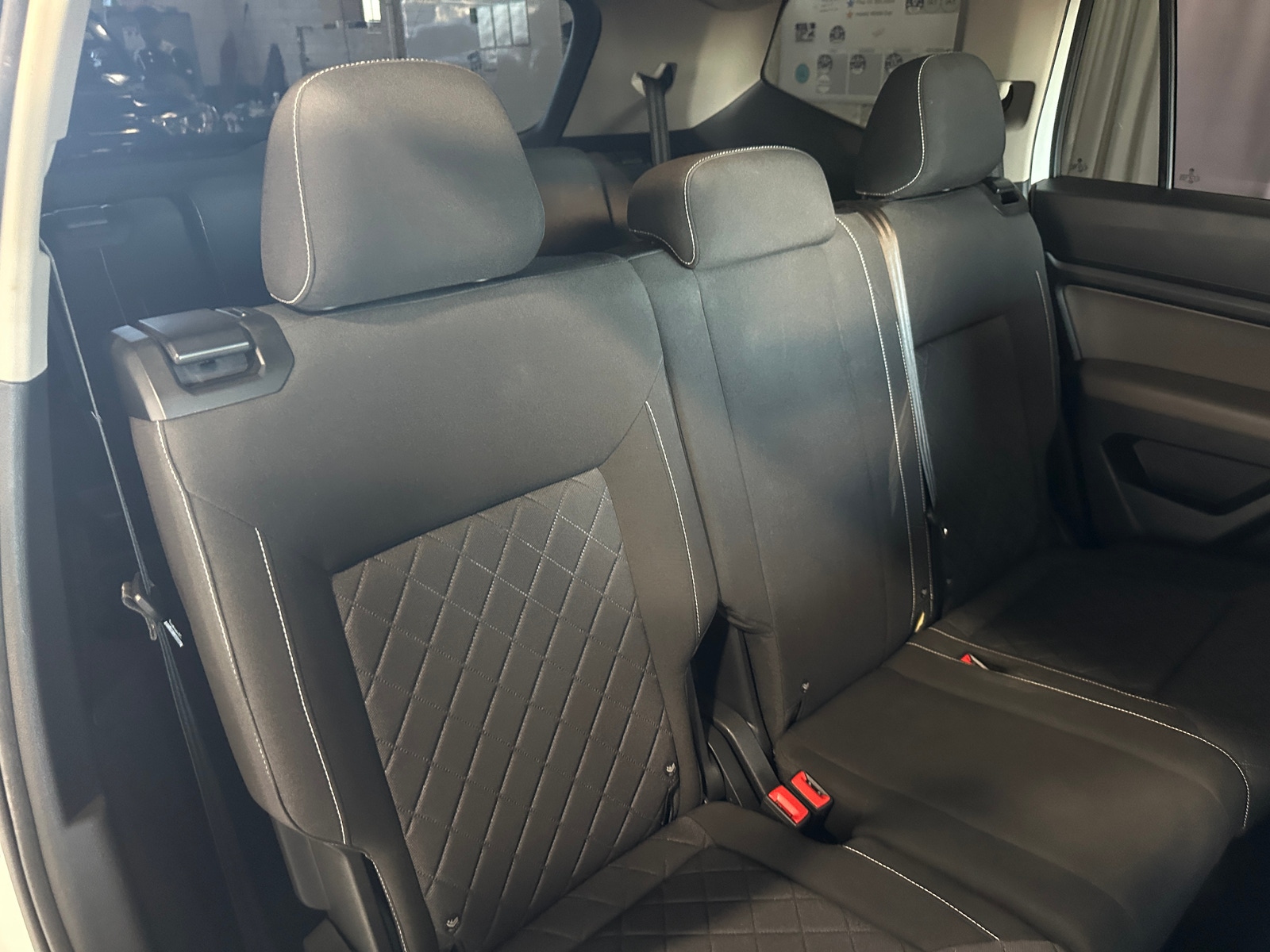 Thumbnail: 2021 Volkswagen Atlas - 6