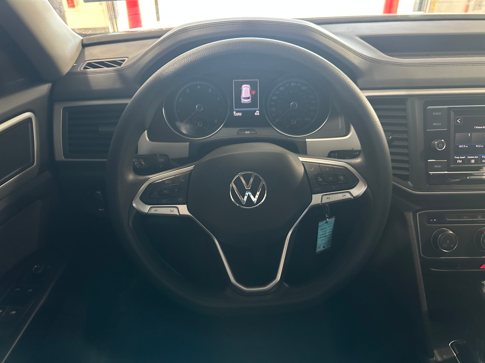 Thumbnail: 2021 Volkswagen Atlas - 5