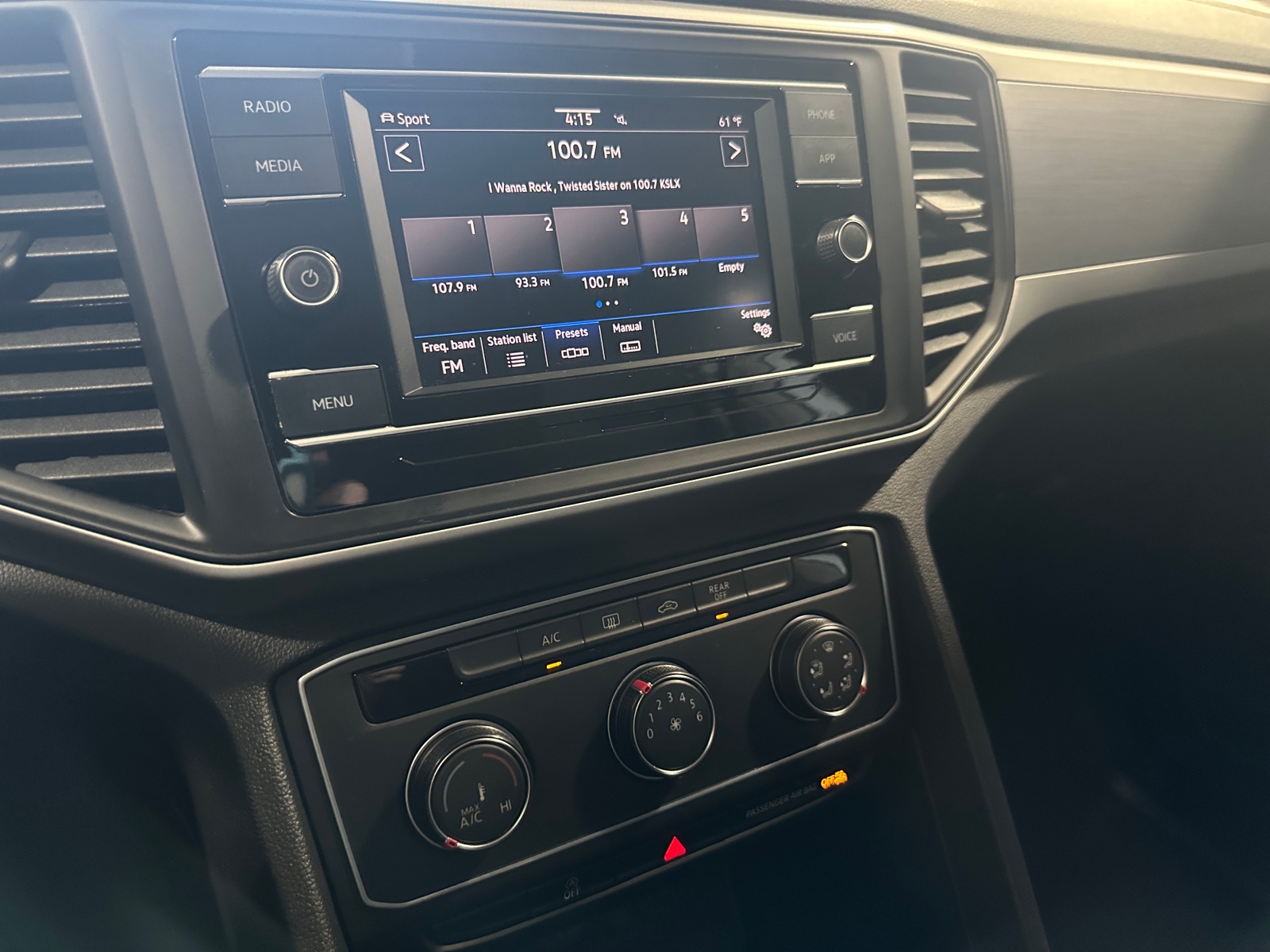 Thumbnail: 2021 Volkswagen Atlas - 4