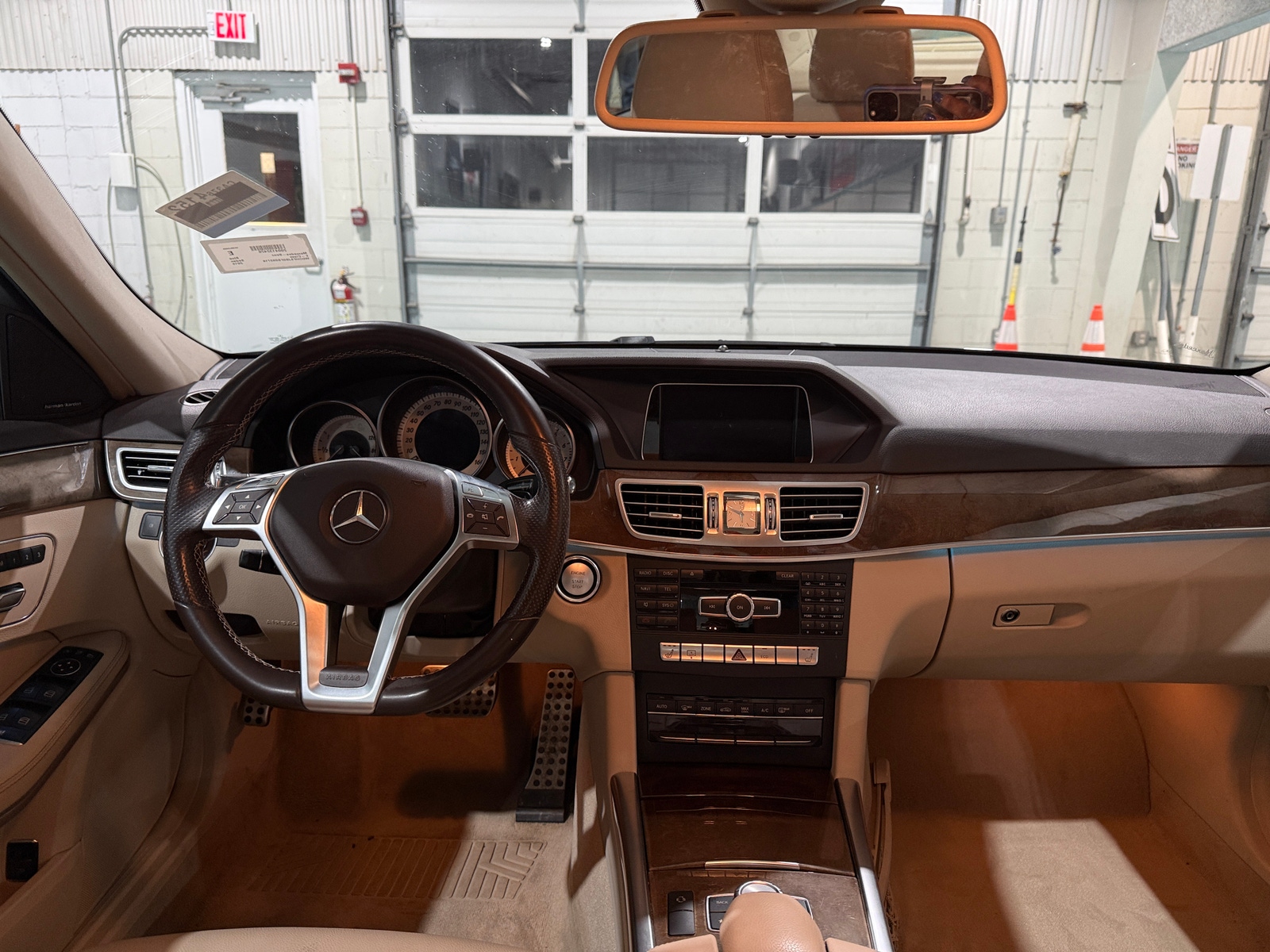 Thumbnail: 2015 Mercedes-Benz E-Class - 2