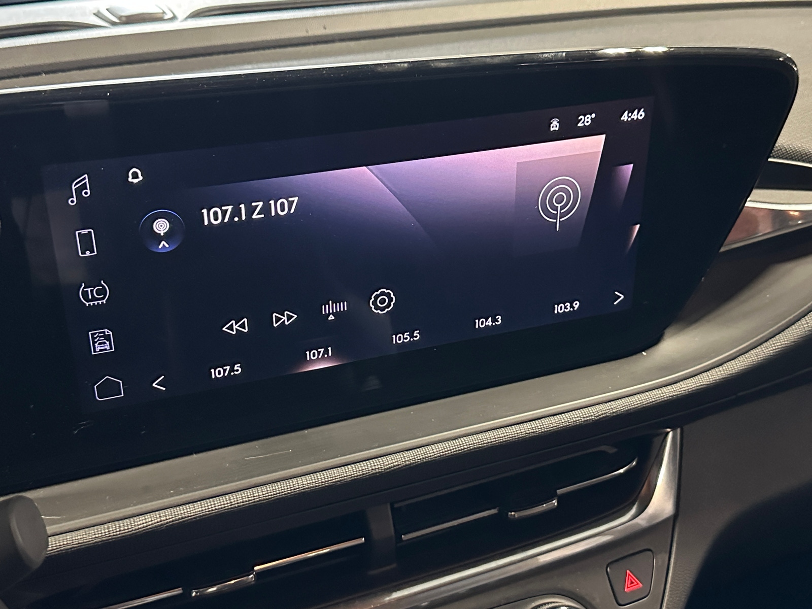 Thumbnail: 2024 Buick Envista - 4