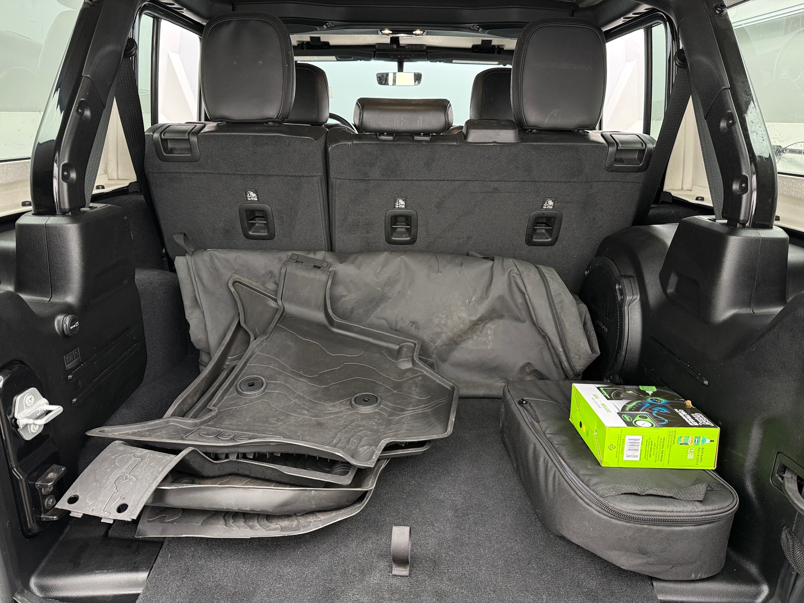 Thumbnail: 2023 Jeep Wrangler - 6