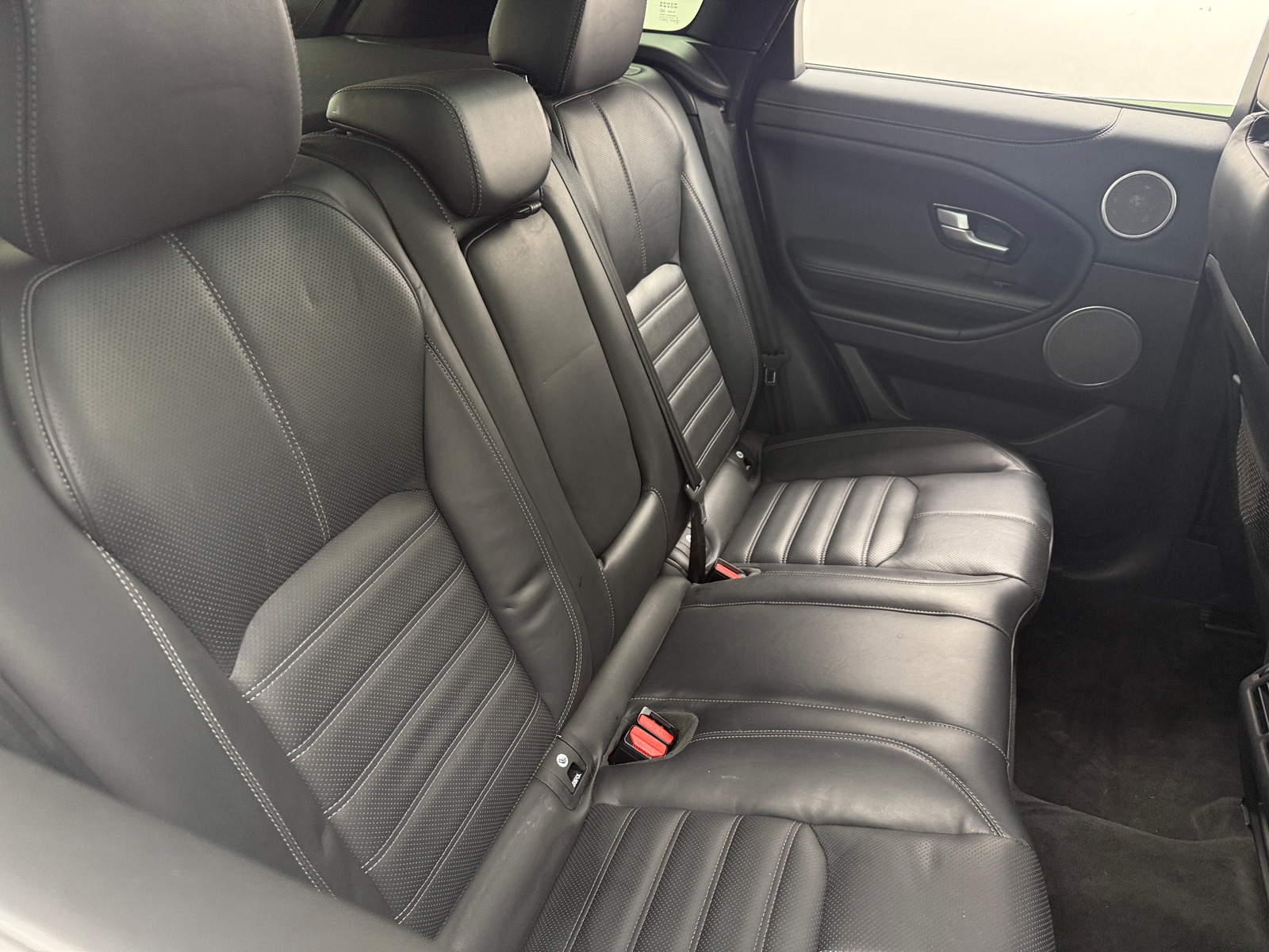 Thumbnail: 2016 Land Rover Range Rover Evoque - 5