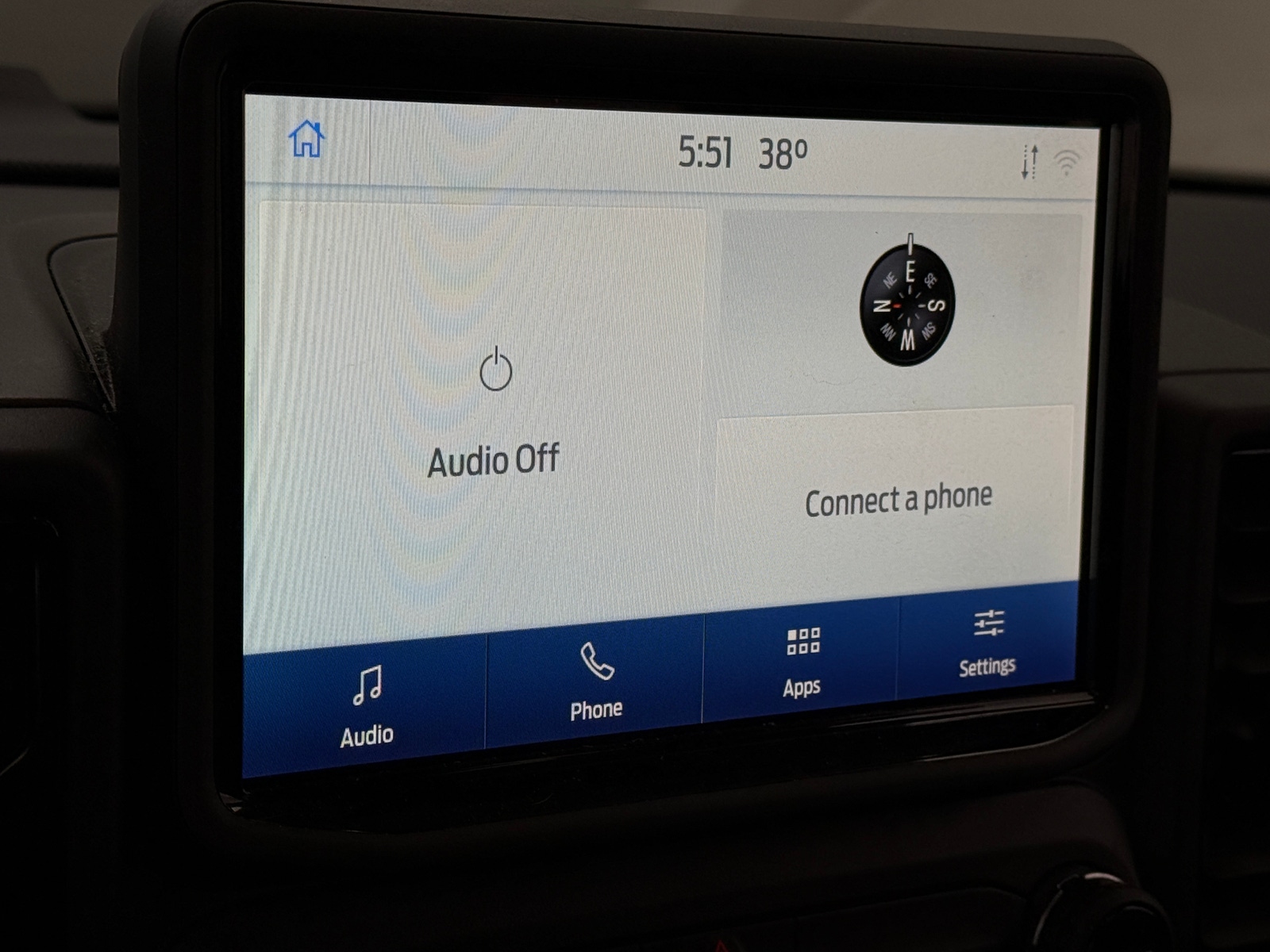 Thumbnail: 2021 Ford Bronco Sport - 4