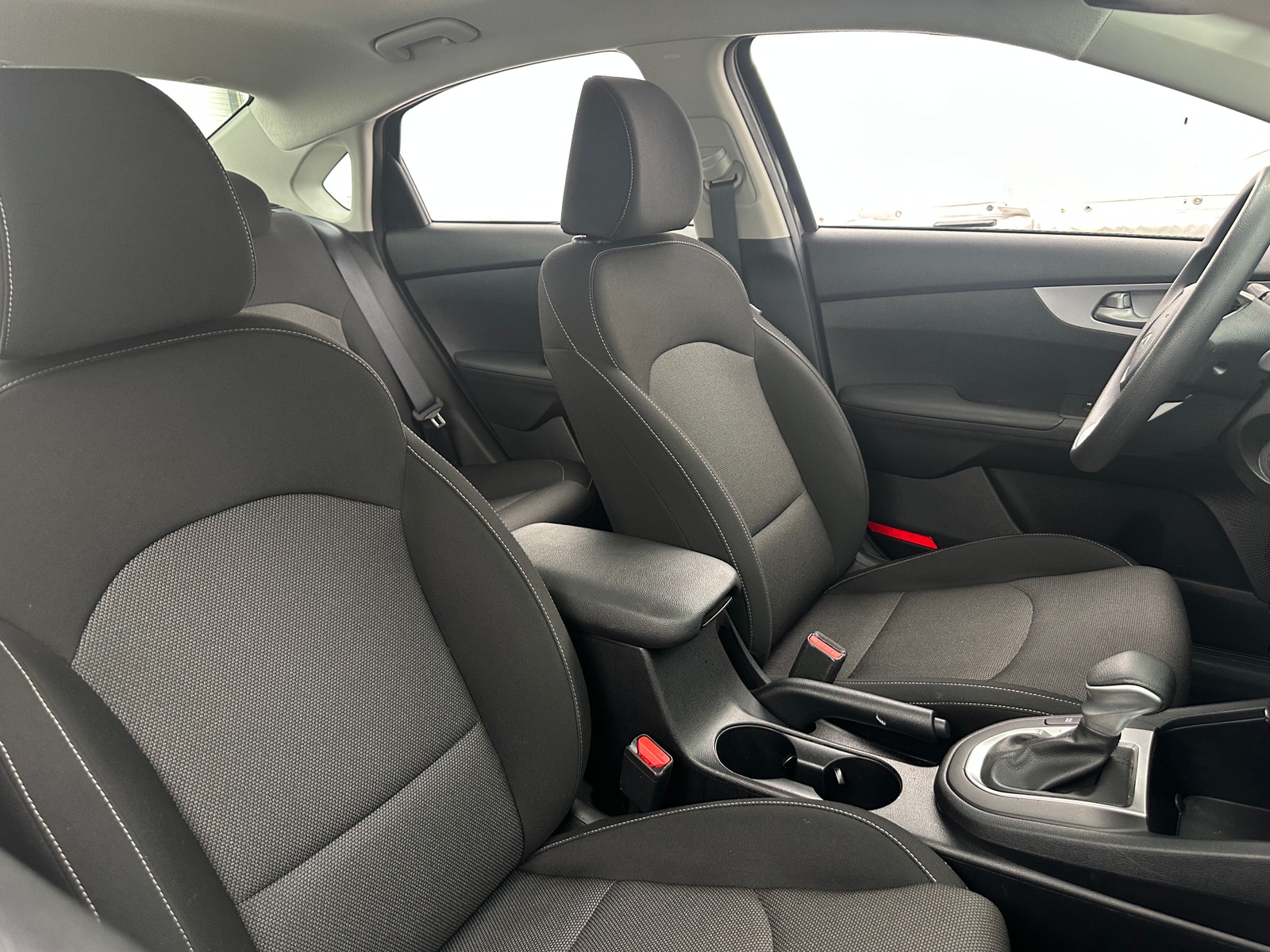 Thumbnail: 2024 Kia Forte - 2