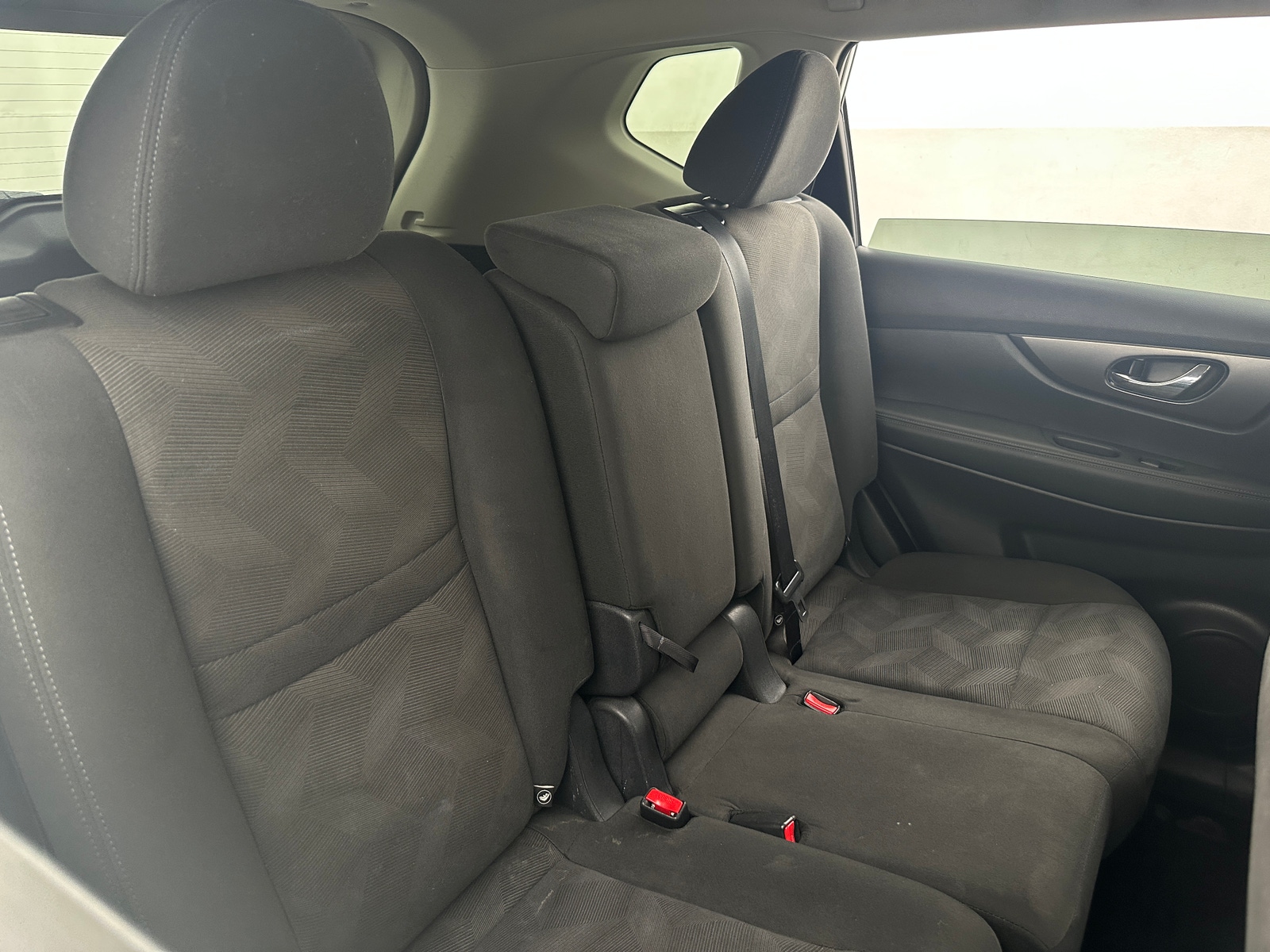 Thumbnail: 2016 Nissan Rogue - 6