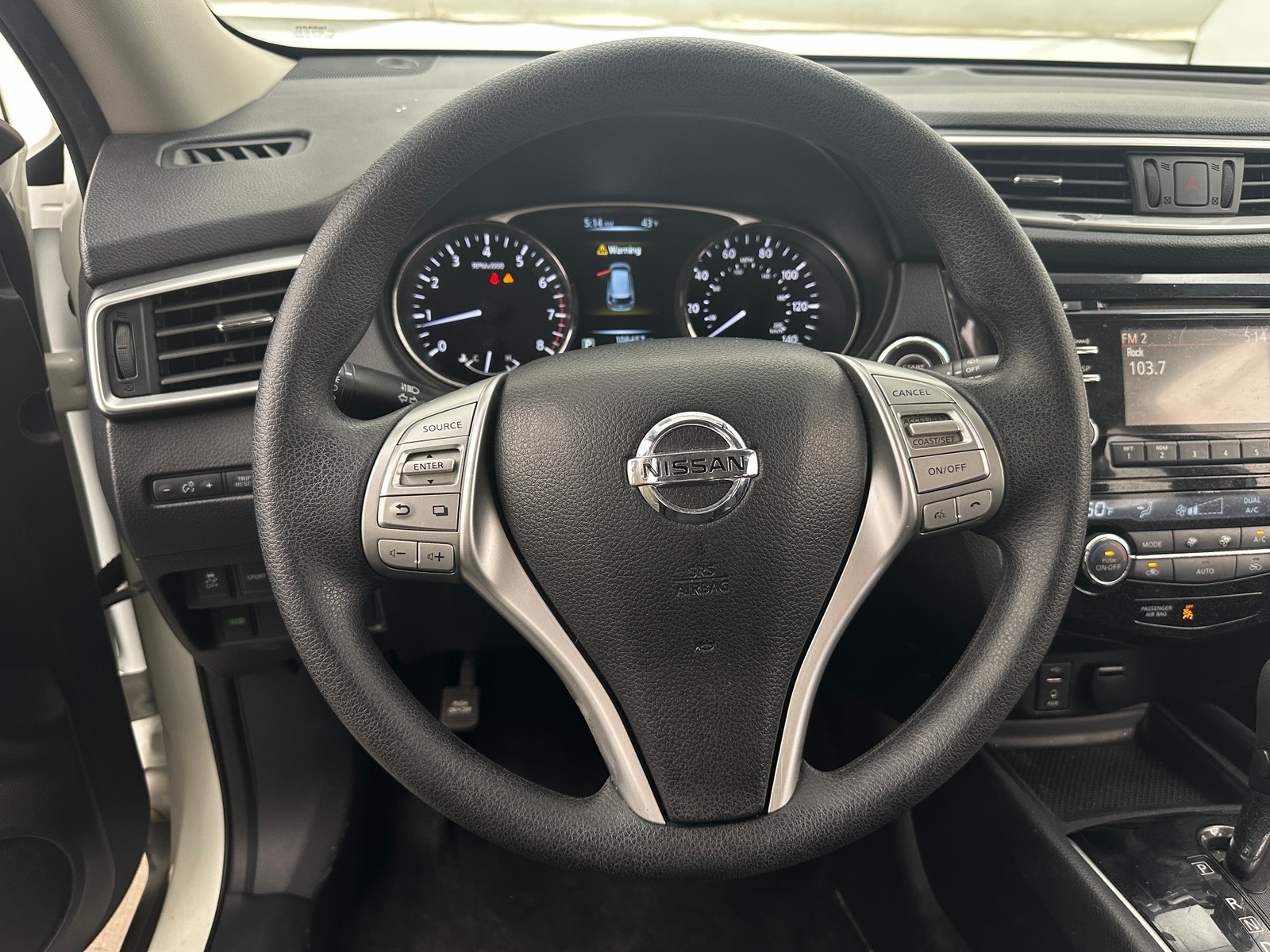 Thumbnail: 2016 Nissan Rogue - 5