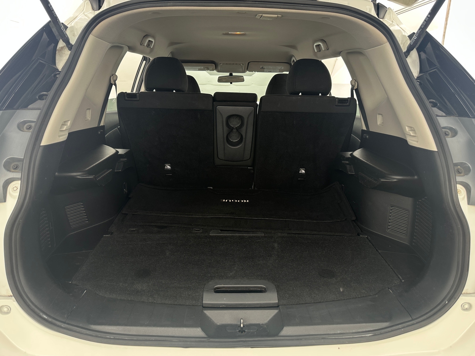 Thumbnail: 2016 Nissan Rogue - 7