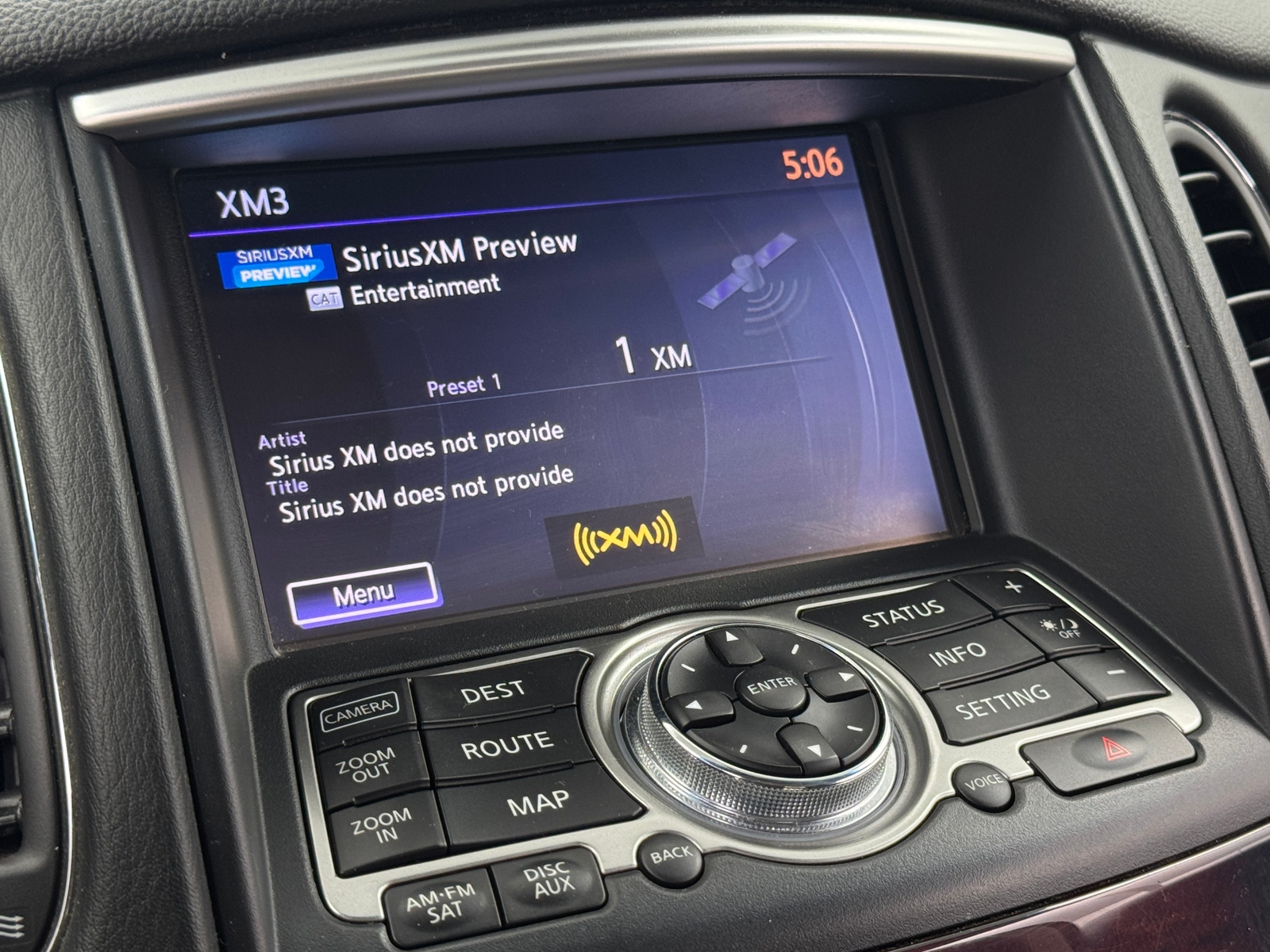 Thumbnail: 2017 INFINITI QX50 - 3