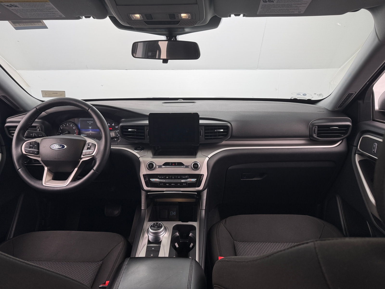 Thumbnail: 2022 Ford Explorer - 3