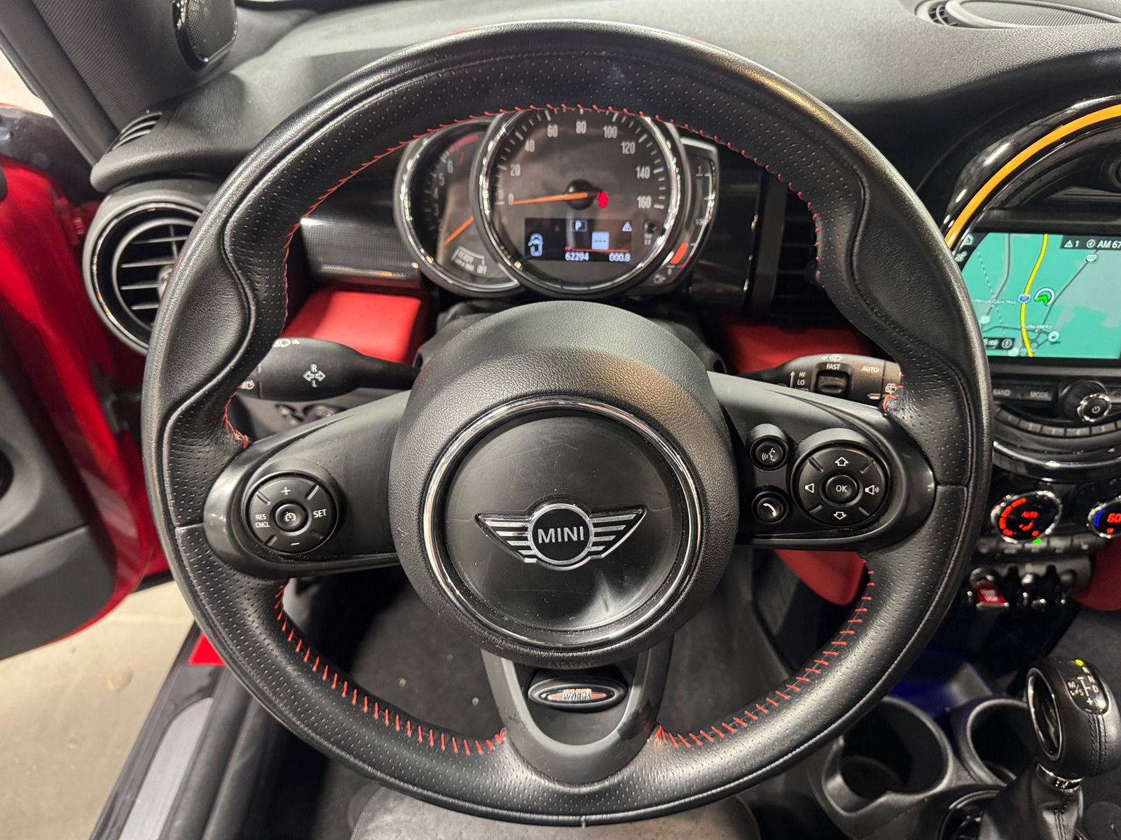 Thumbnail: 2019 MINI Cooper Hardtop - 4