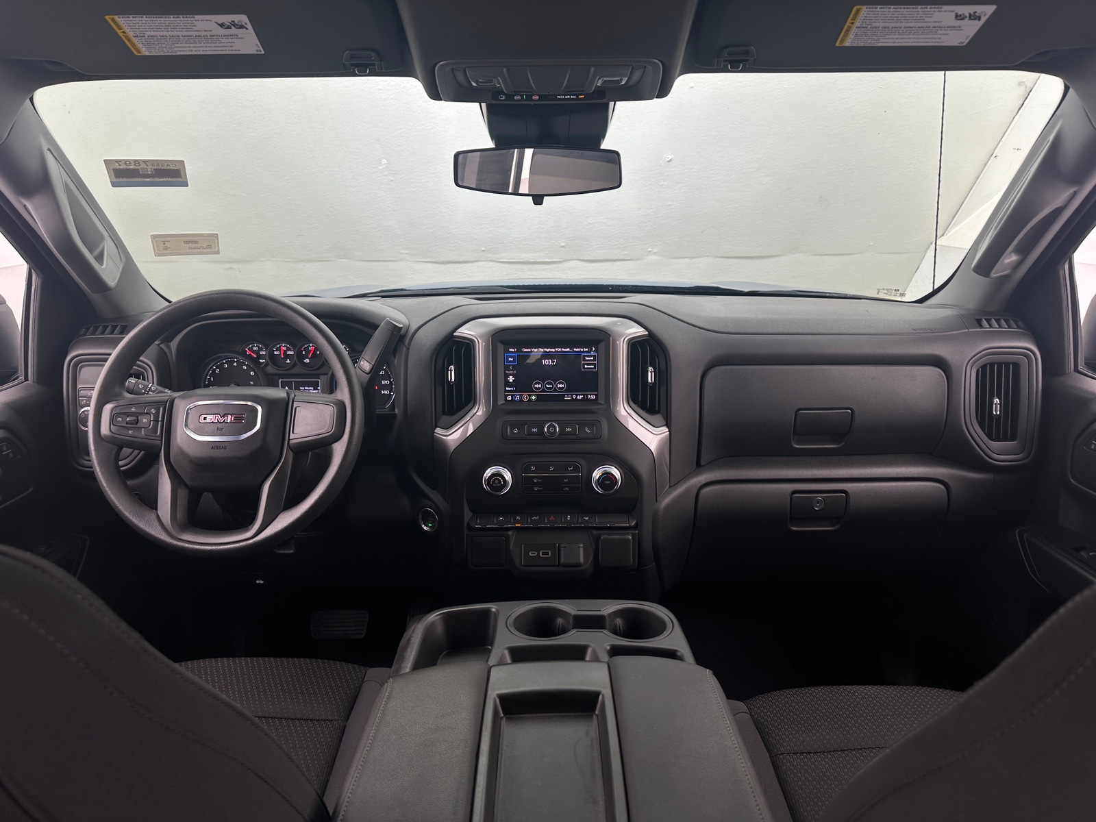 Thumbnail: 2024 GMC Sierra 1500 - 3