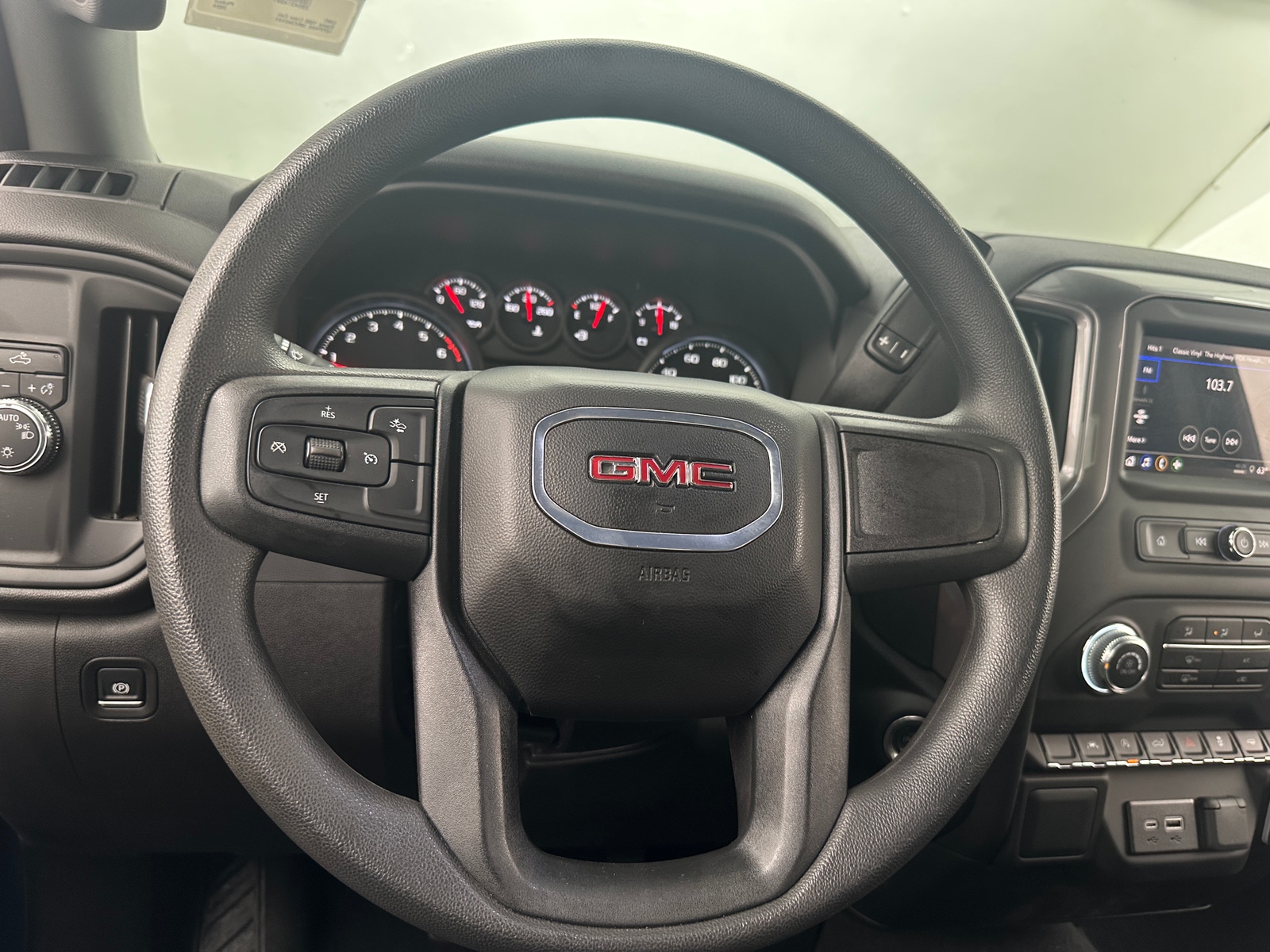 Thumbnail: 2024 GMC Sierra 1500 - 5