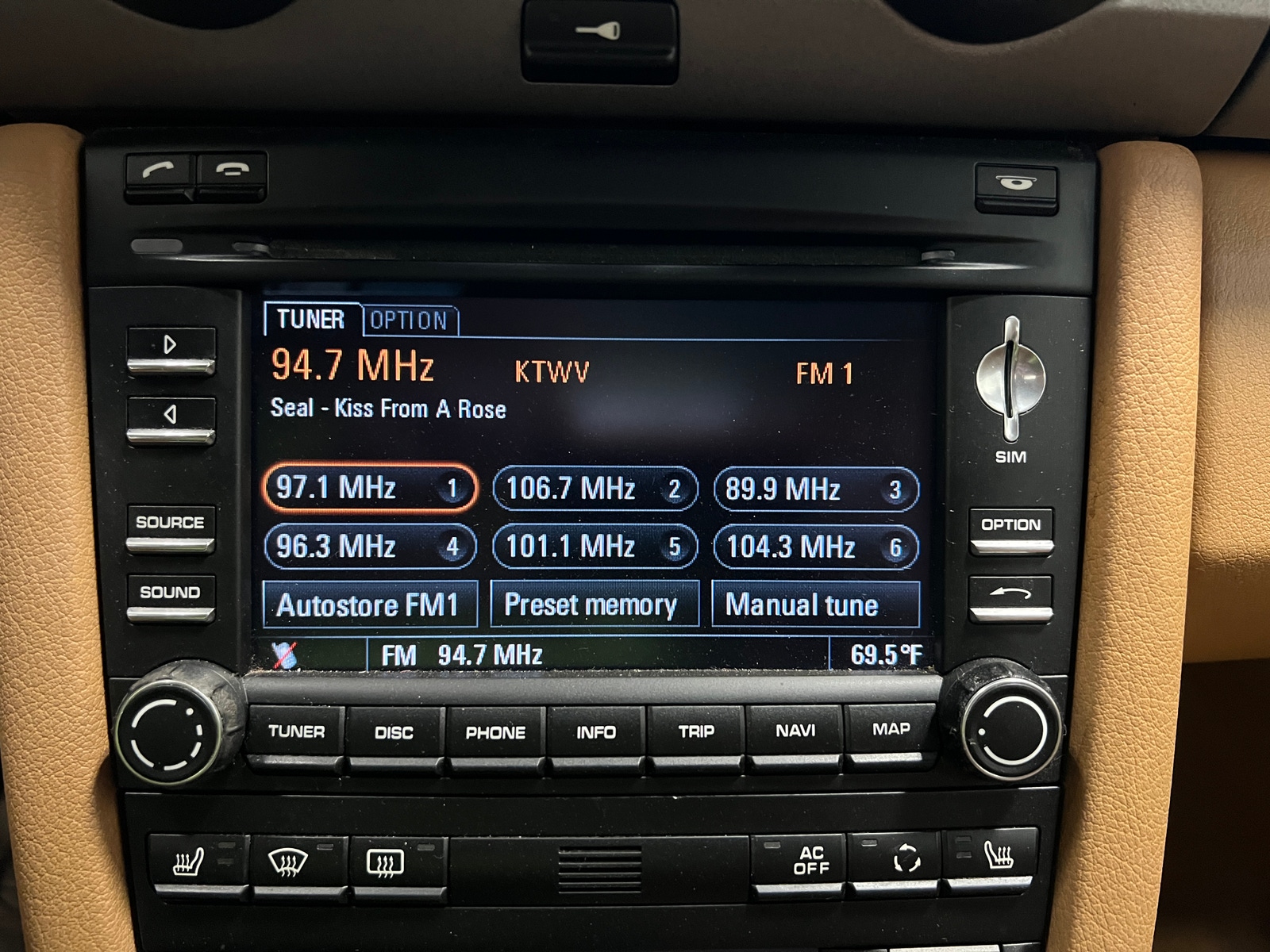 Thumbnail: 2011 Porsche Boxster - 3