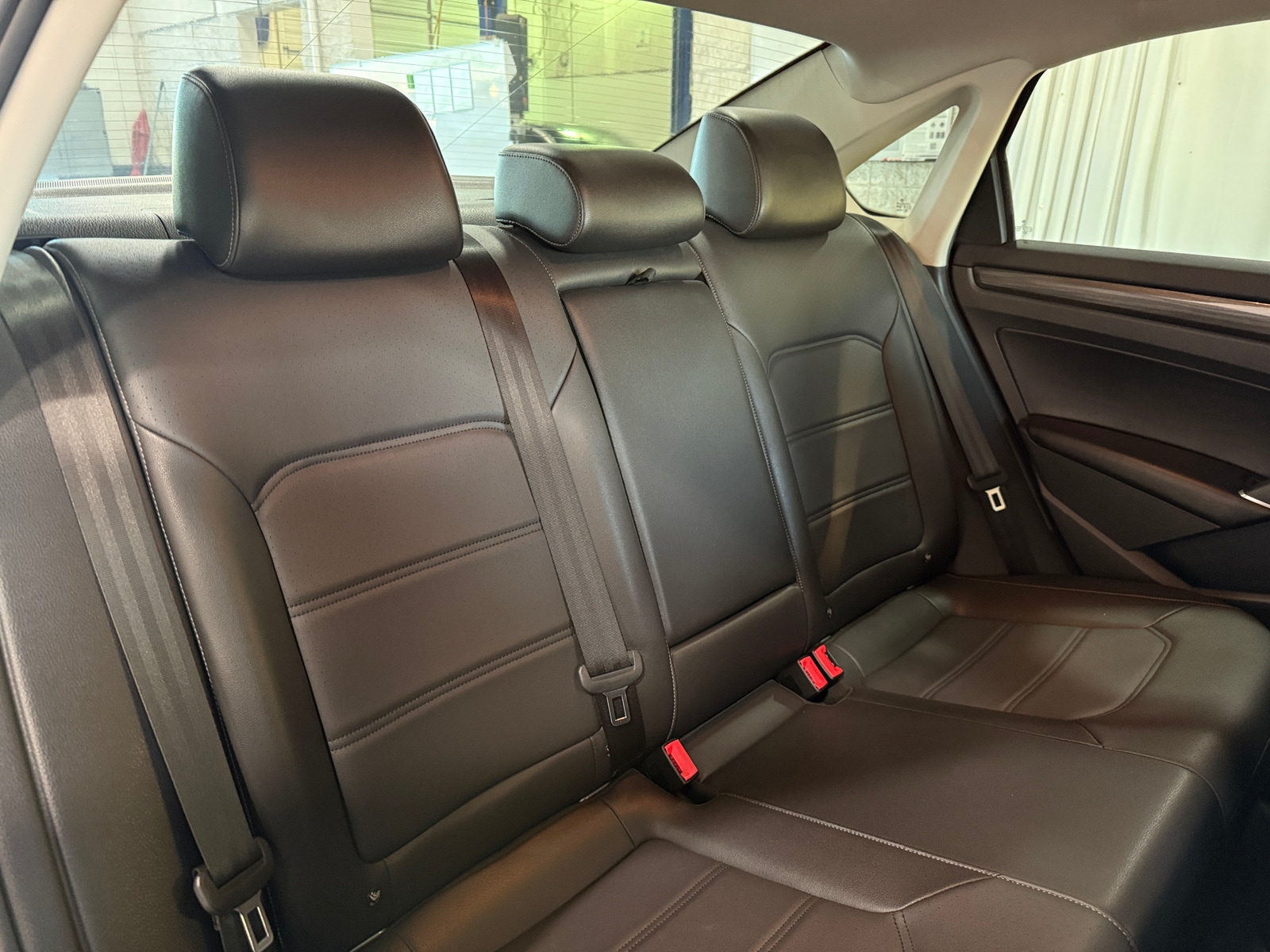 Thumbnail: 2020 Volkswagen Passat - 5