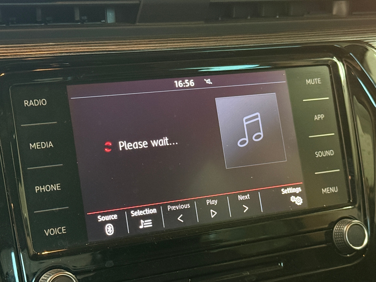 Thumbnail: 2020 Volkswagen Passat - 3