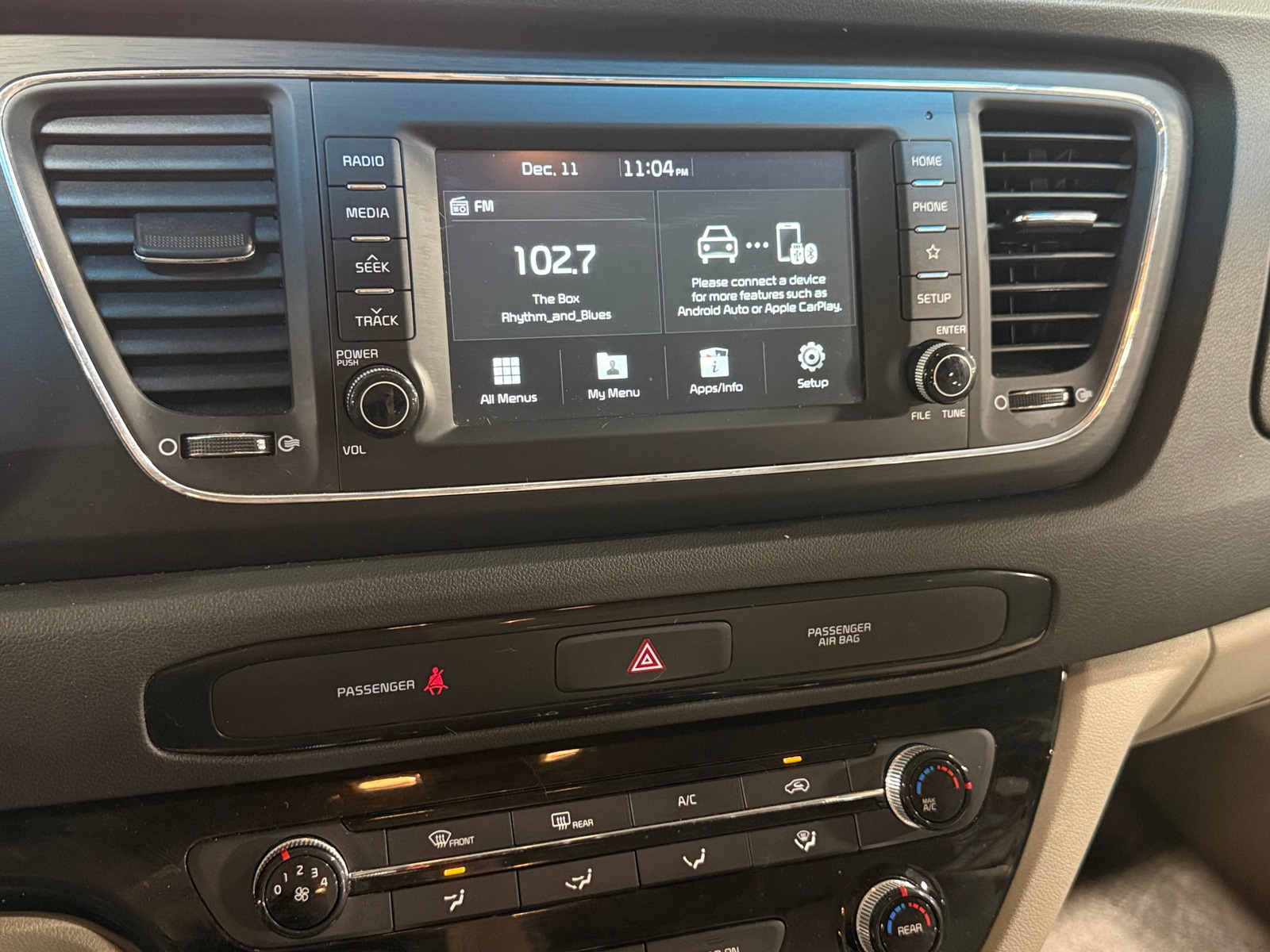 Thumbnail: 2021 Kia Sedona - 4