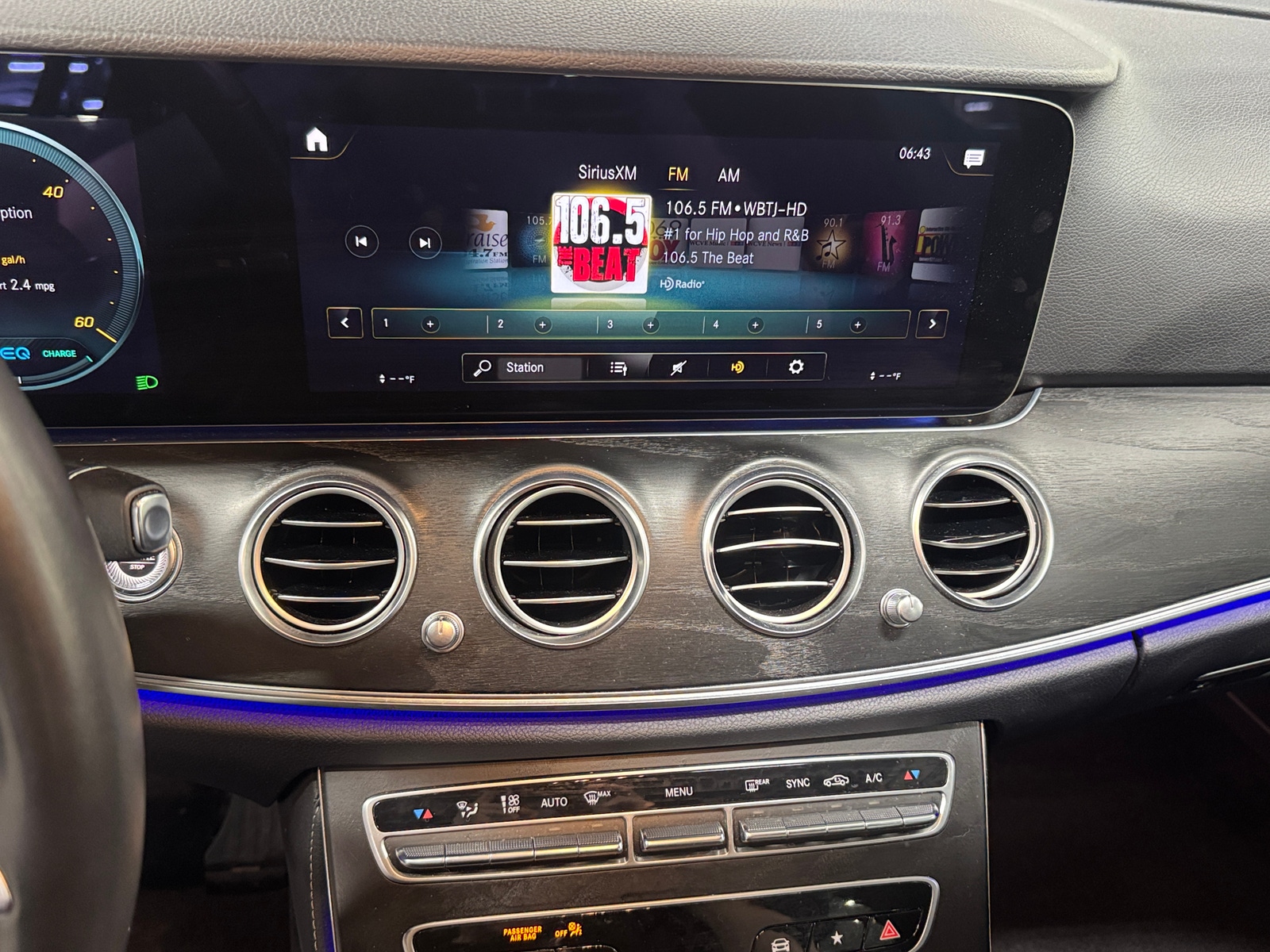 Thumbnail: 2023 Mercedes-Benz E-Class - 3