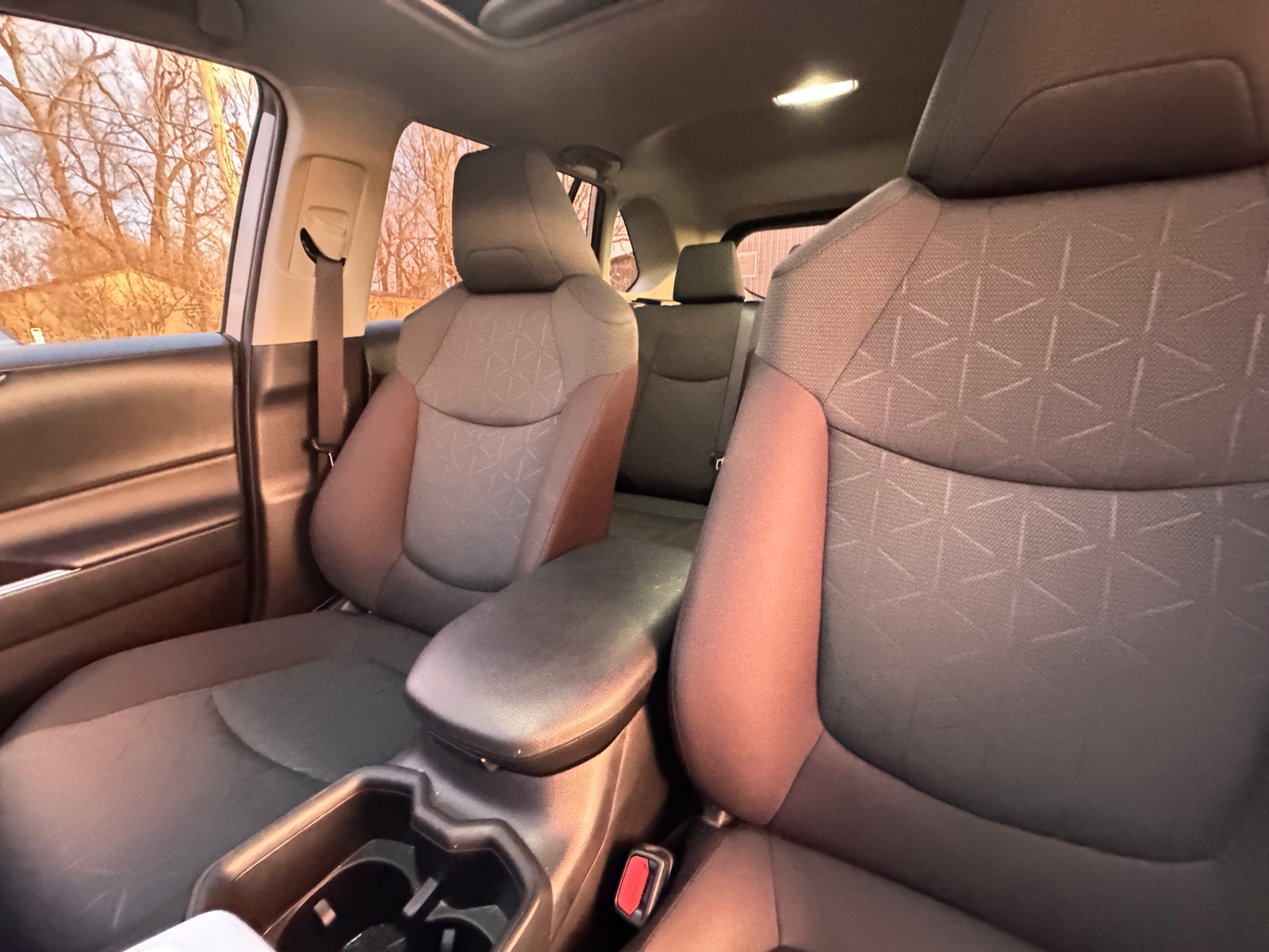 Thumbnail: 2025 Toyota RAV4 - 2