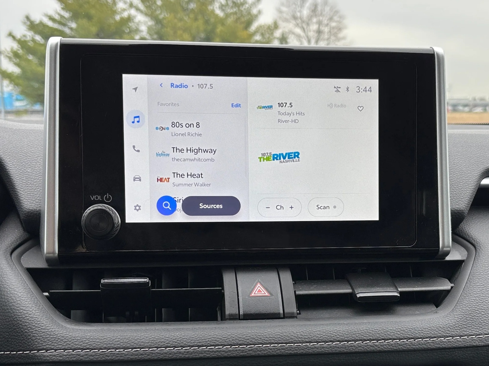 Thumbnail: 2025 Toyota RAV4 - 4