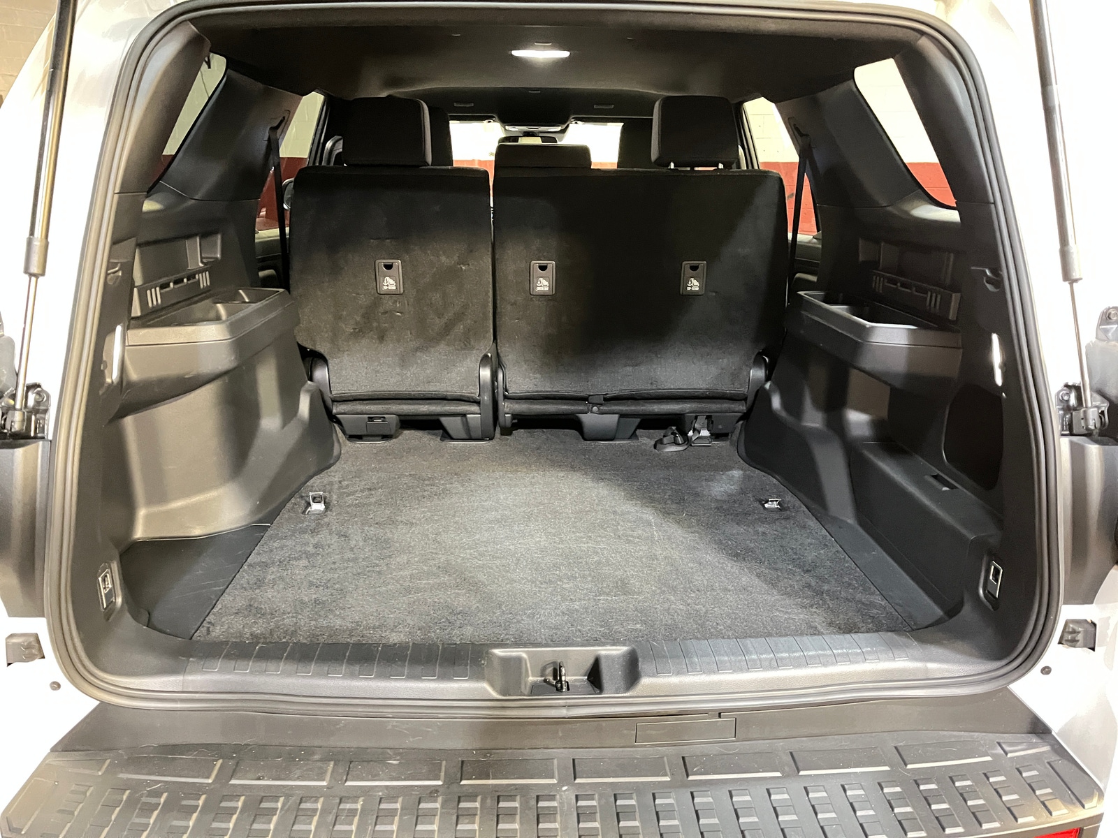 Thumbnail: 2025 Toyota 4Runner - 6