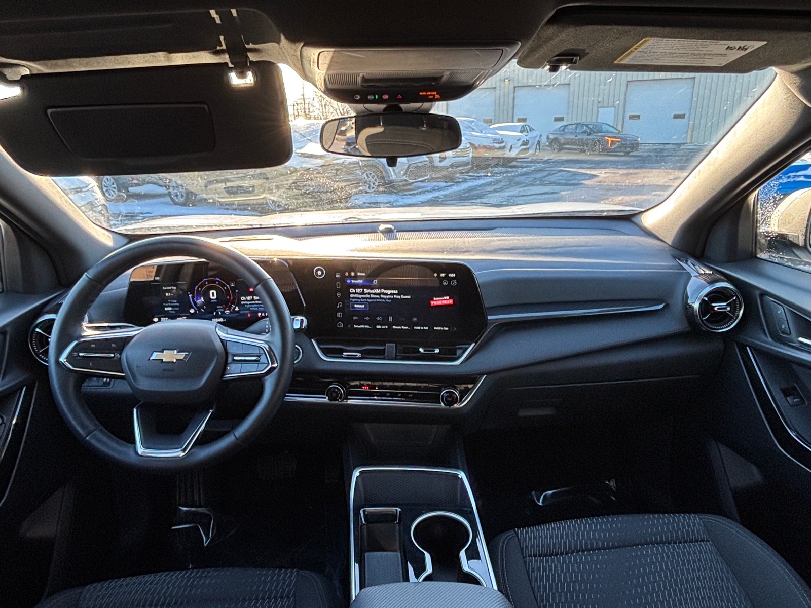 Thumbnail: 2025 Chevrolet Equinox - 3