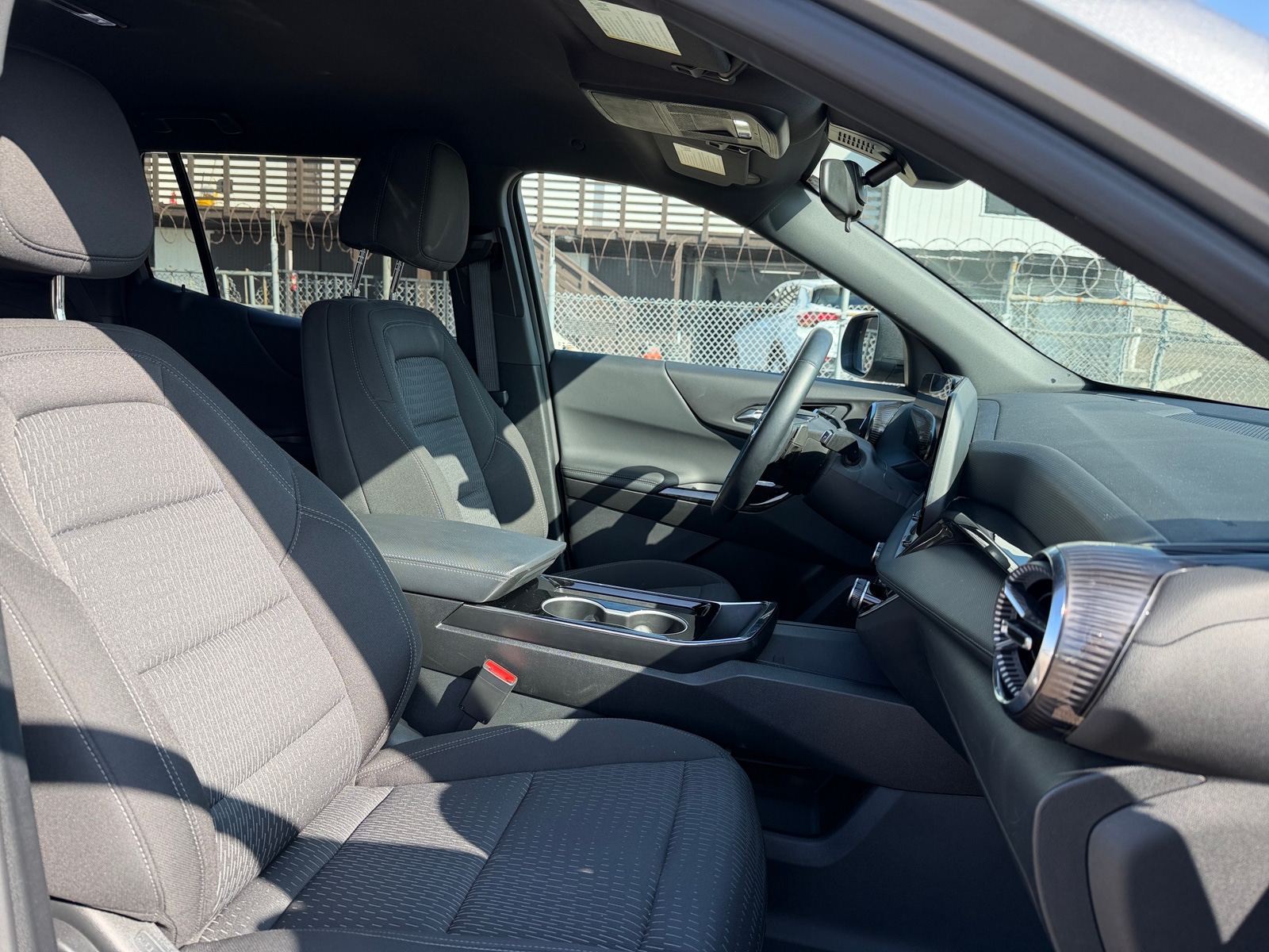 Thumbnail: 2025 Chevrolet Equinox - 2