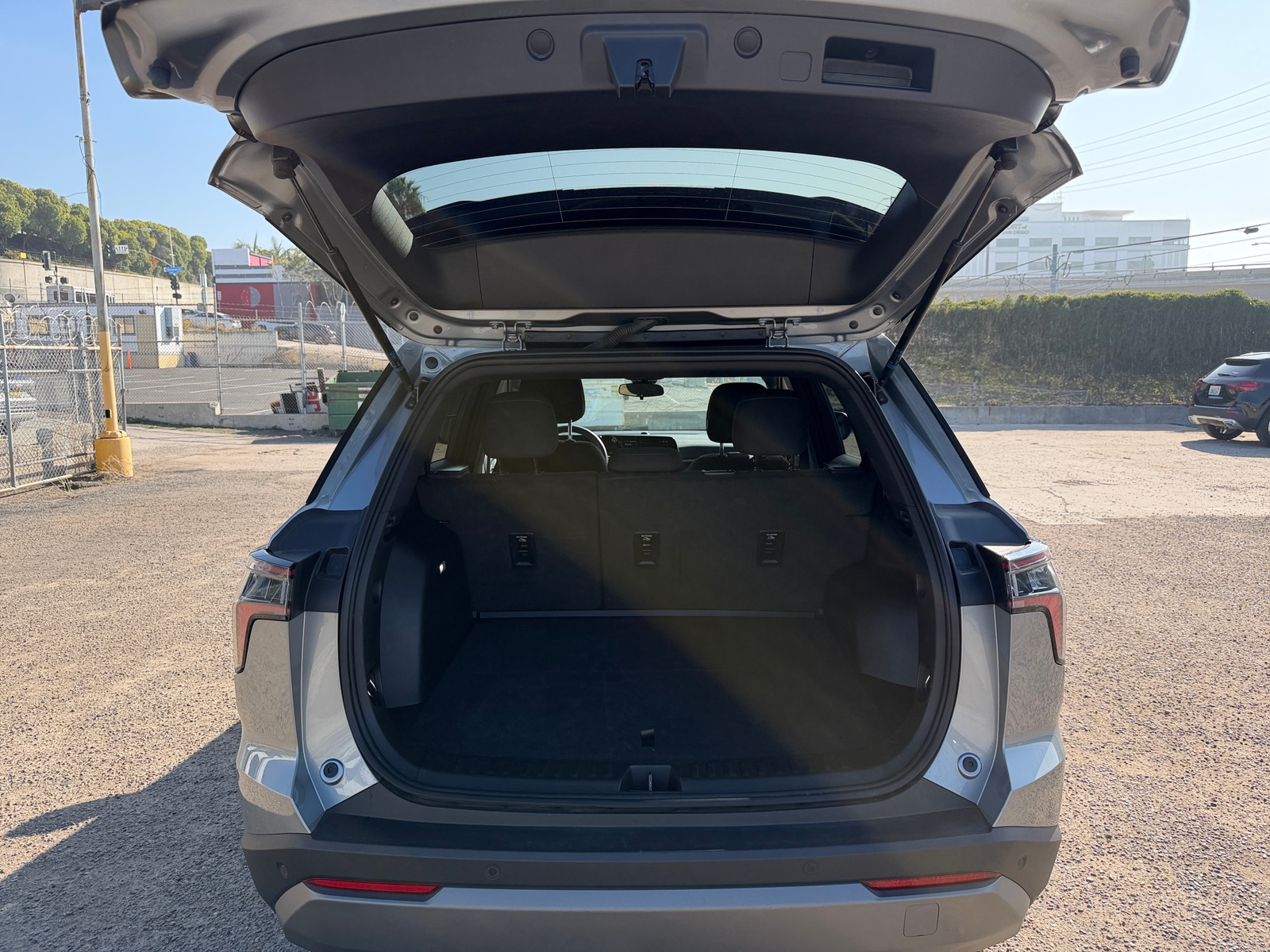 Thumbnail: 2025 Chevrolet Equinox - 6