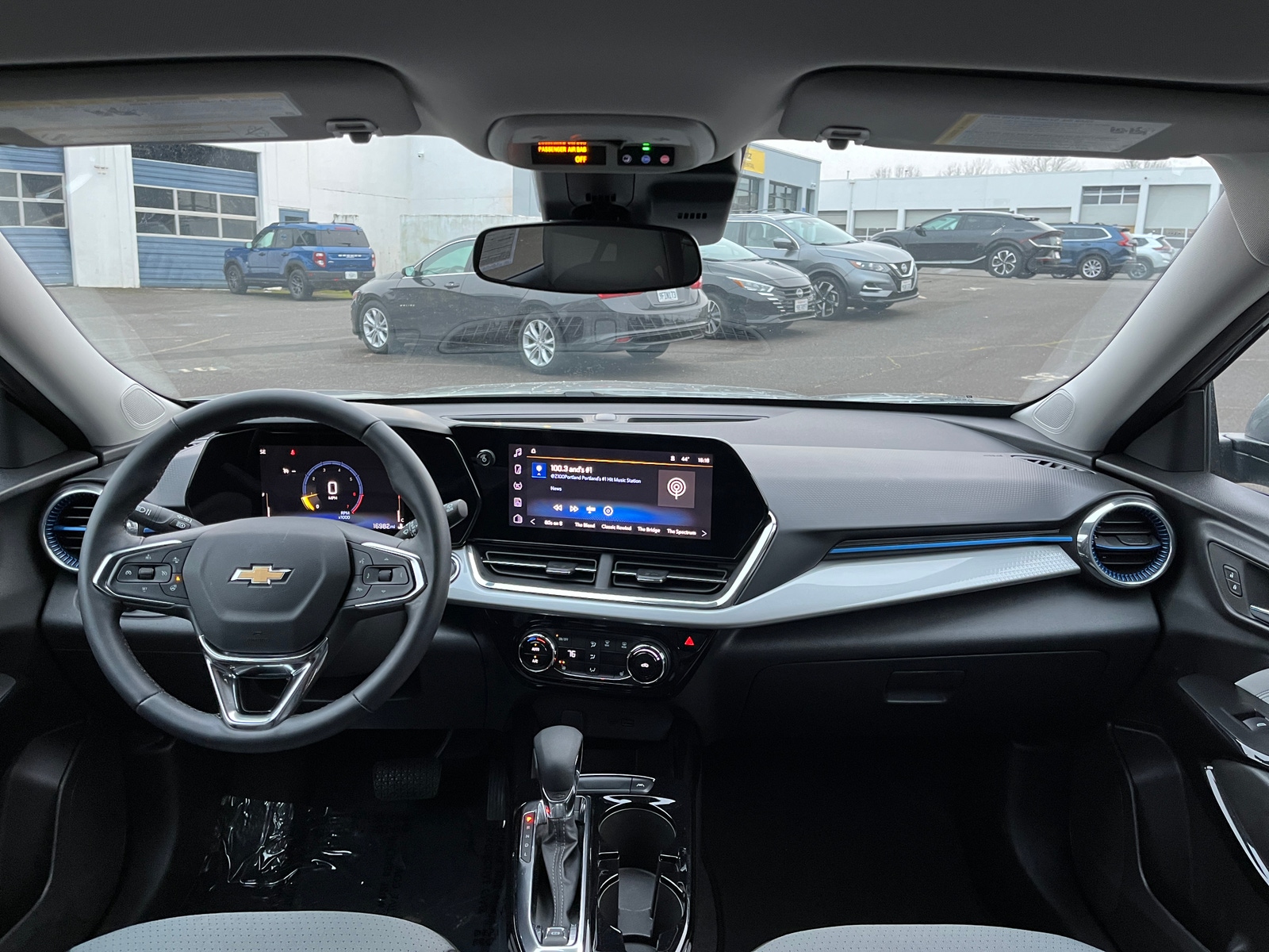 Thumbnail: 2025 Chevrolet Trax - 3