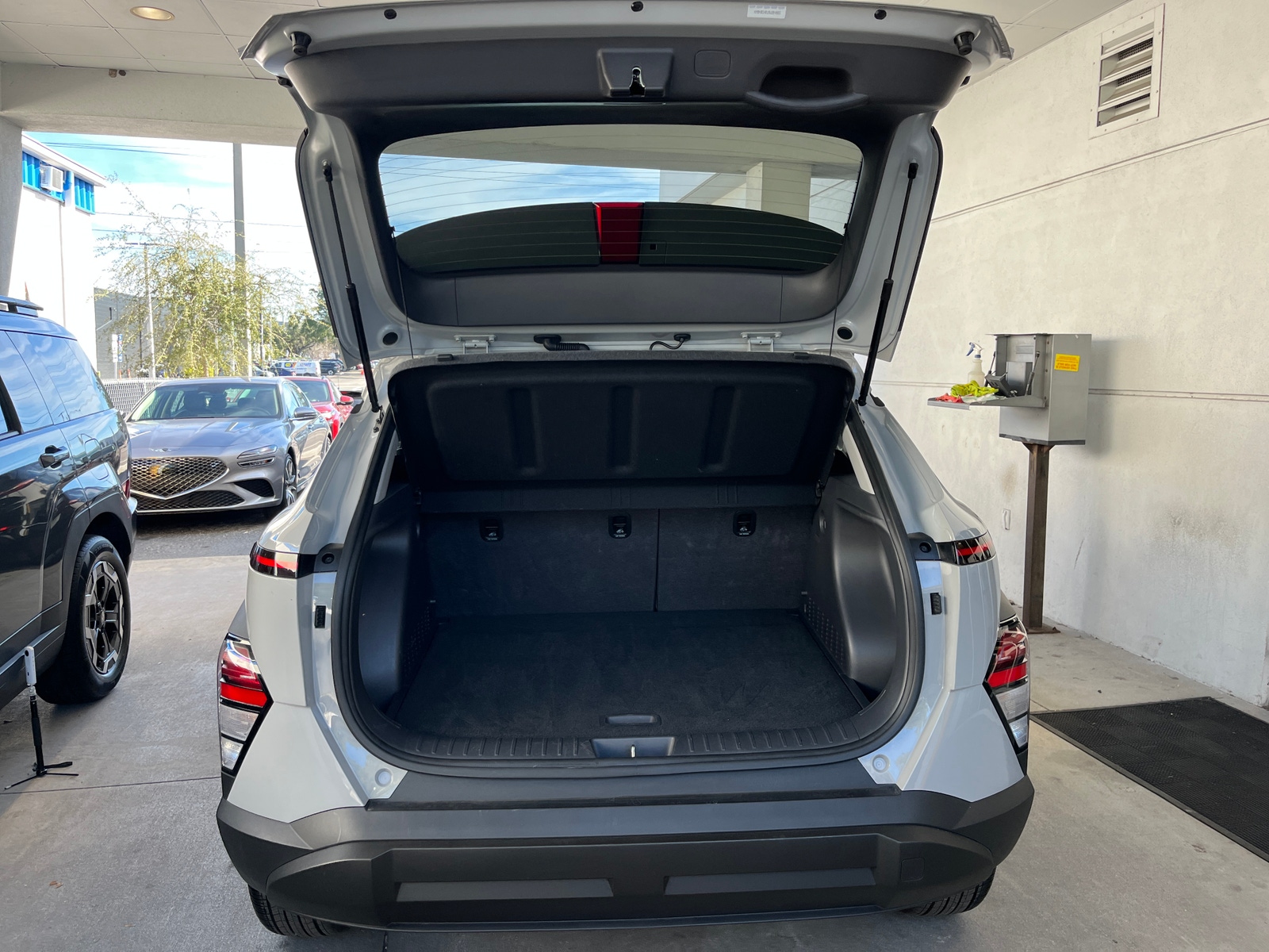 Thumbnail: 2025 Hyundai Kona - 6