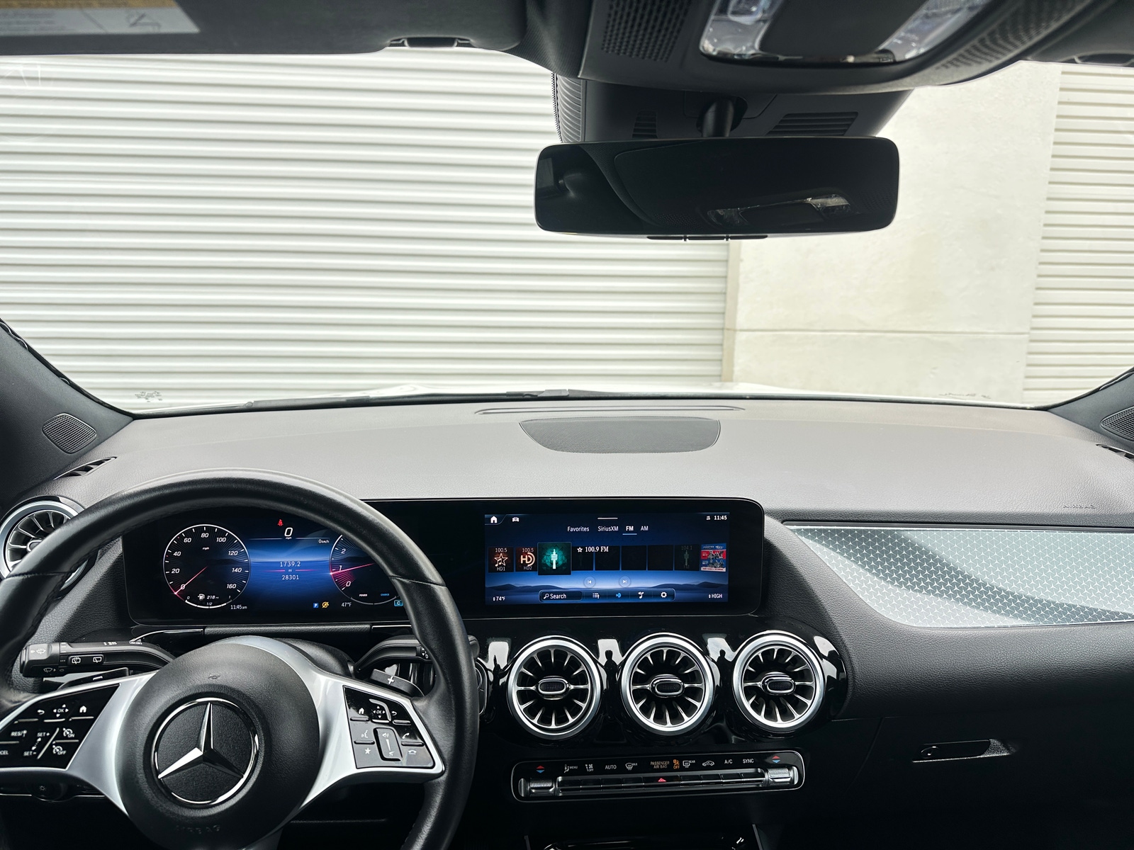 Thumbnail: 2025 Mercedes-Benz GLA - 3