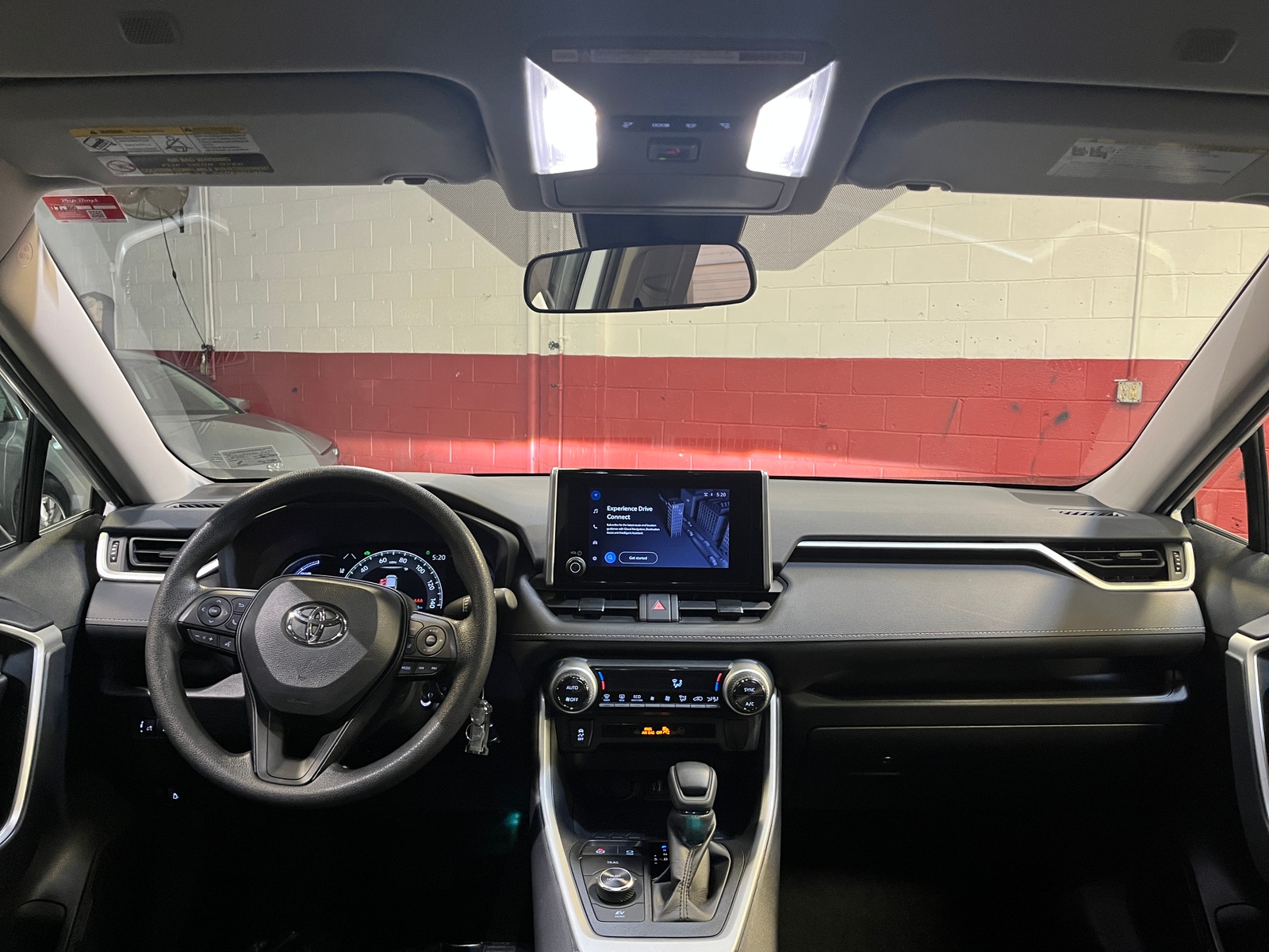 Thumbnail: 2025 Toyota RAV4 - 3