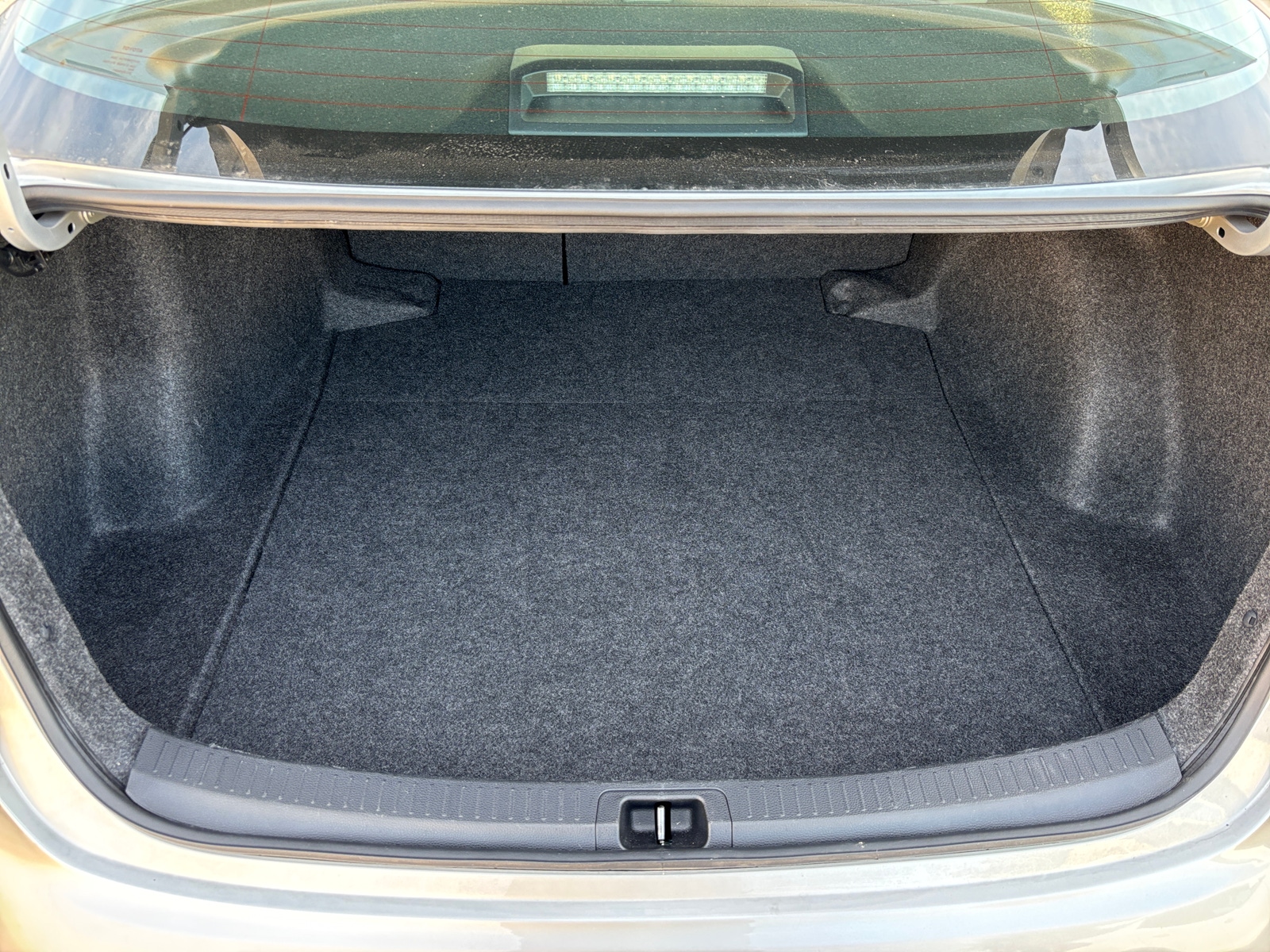 Thumbnail: 2025 Toyota Corolla - 6