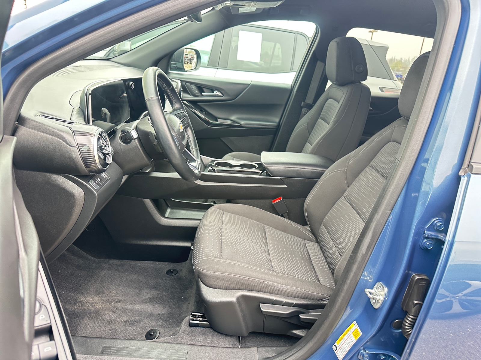 Thumbnail: 2025 Chevrolet Equinox - 2