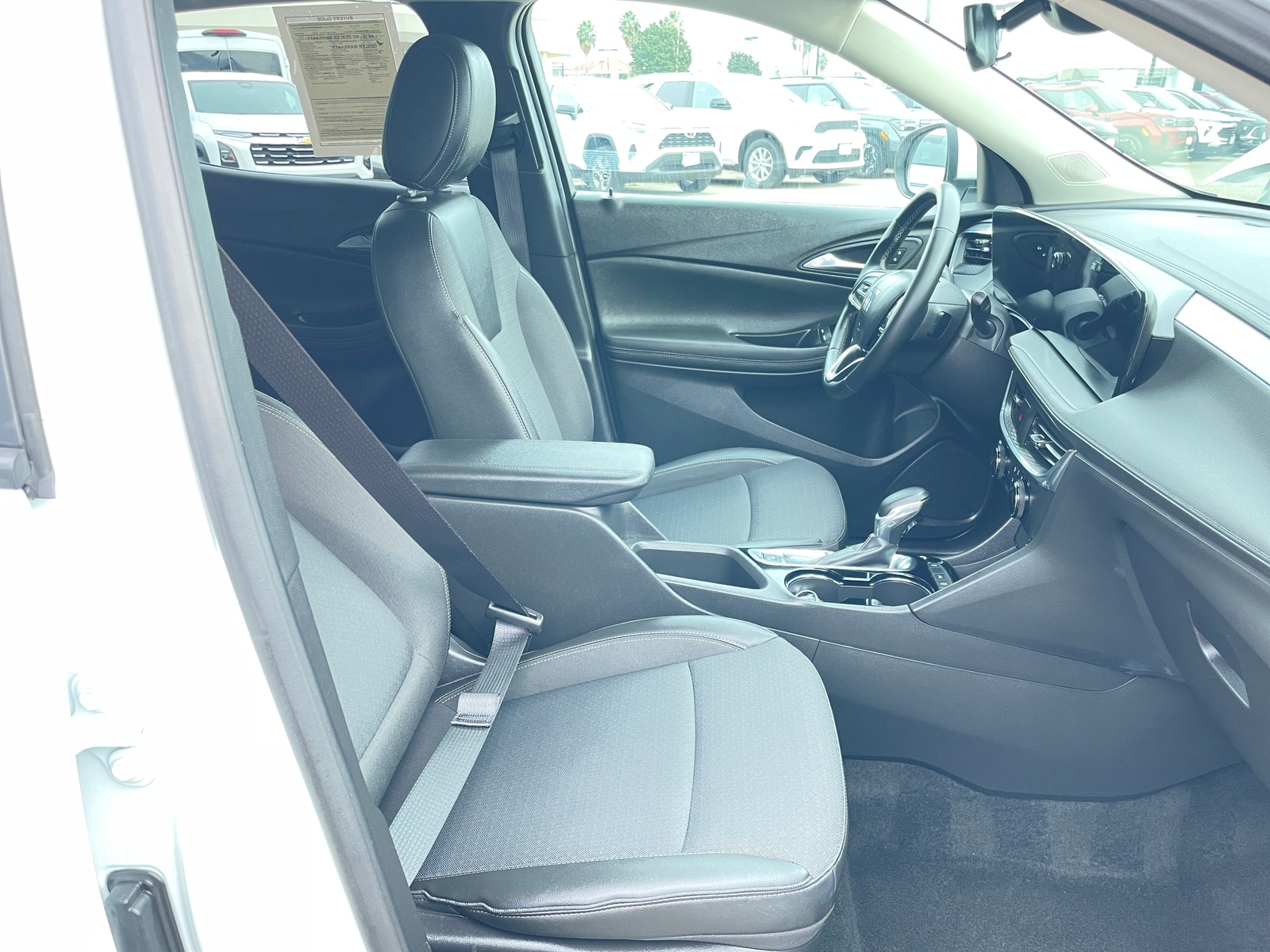 Thumbnail: 2025 Buick Encore GX - 2