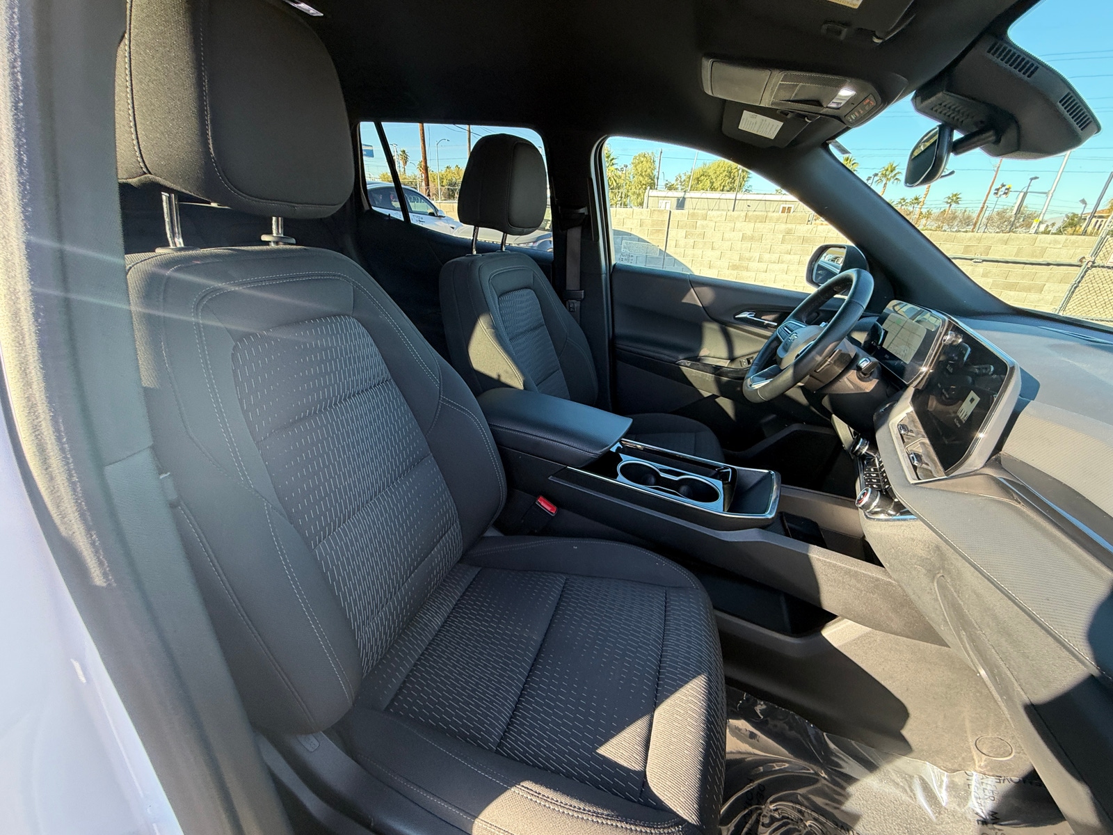 Thumbnail: 2025 Chevrolet Equinox - 2