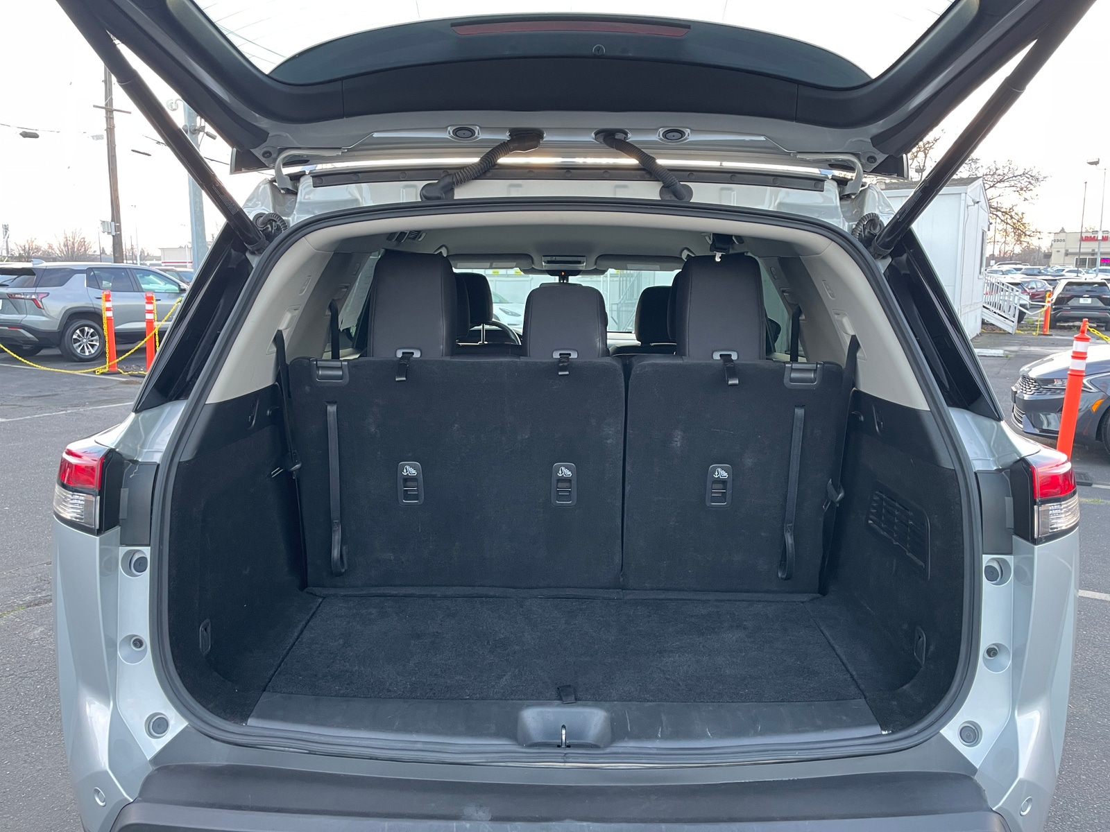 Thumbnail: 2025 Nissan Pathfinder - 7