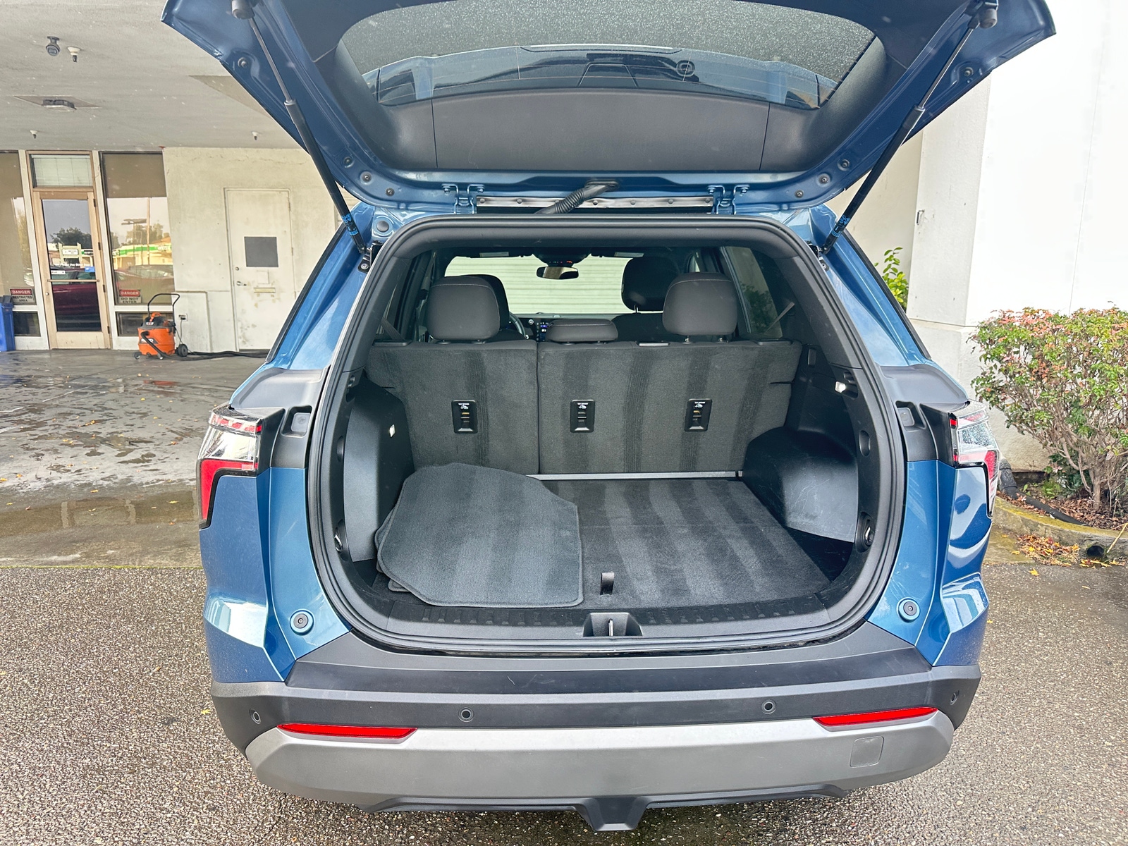 Thumbnail: 2025 Chevrolet Equinox - 6