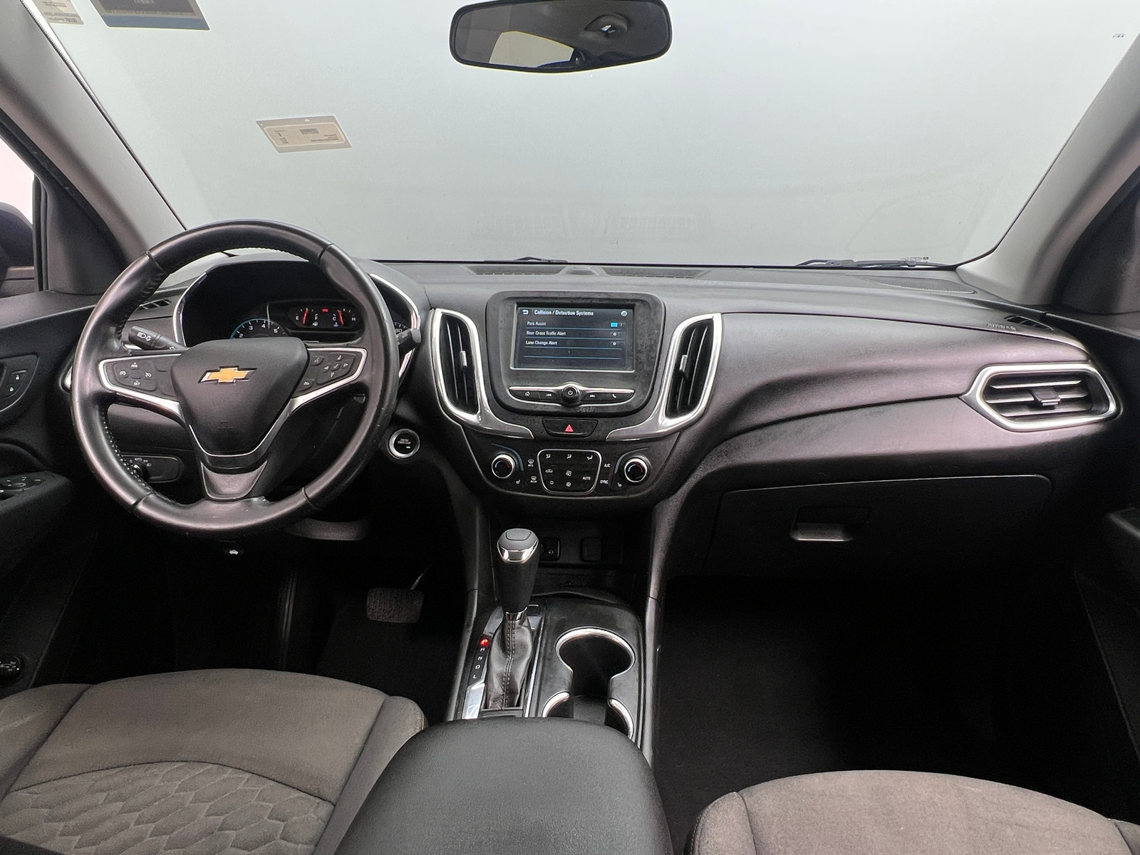 Thumbnail: 2018 Chevrolet Equinox - 3