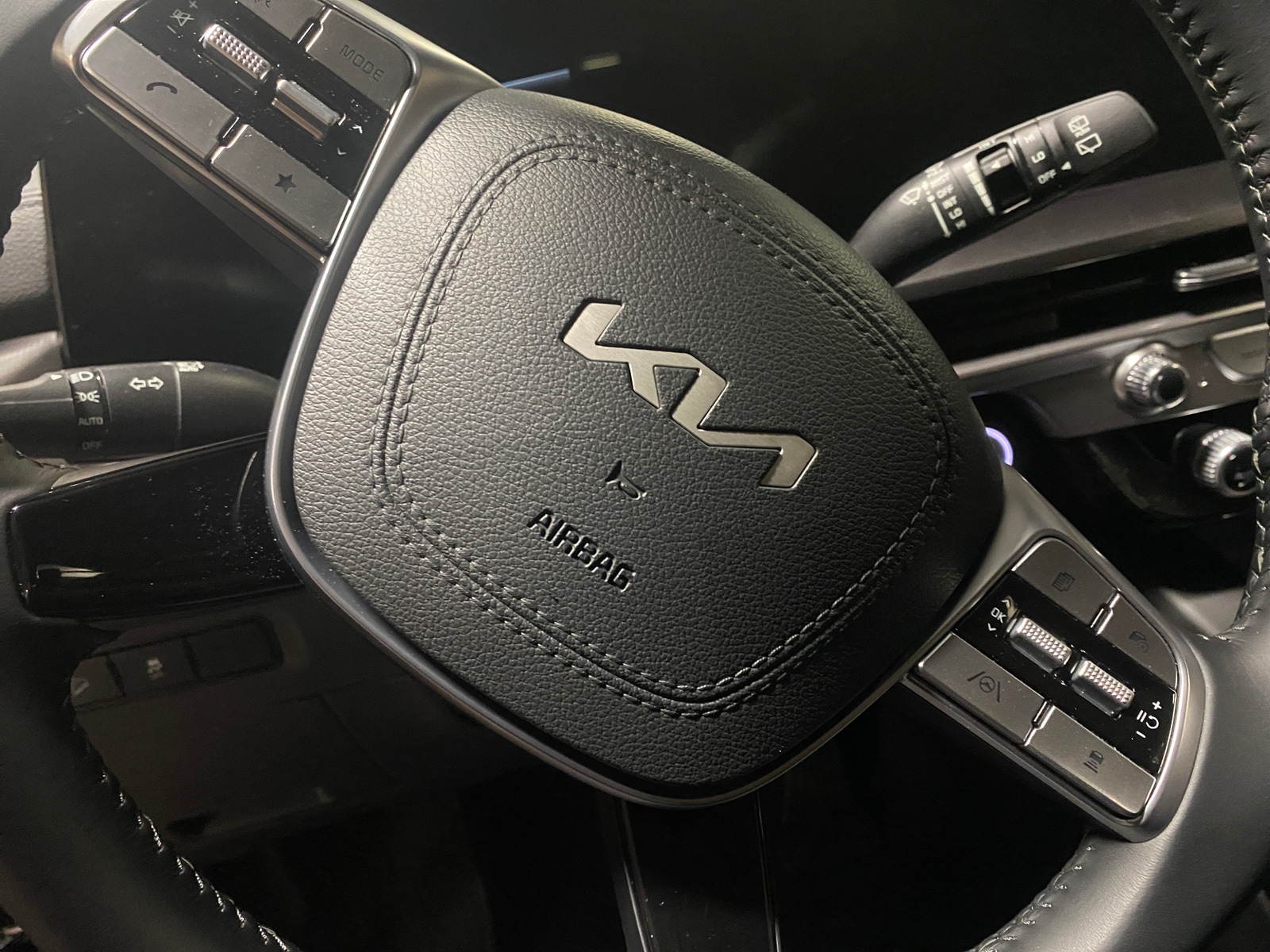 Thumbnail: 2025 Kia Telluride - 4