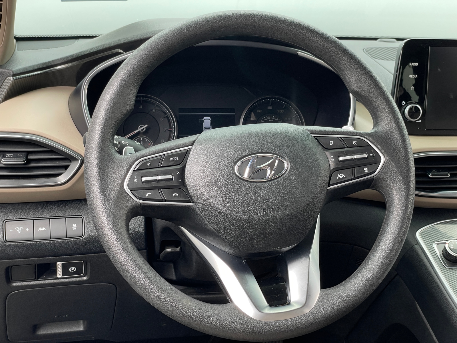 Thumbnail: 2023 Hyundai Santa Fe - 5